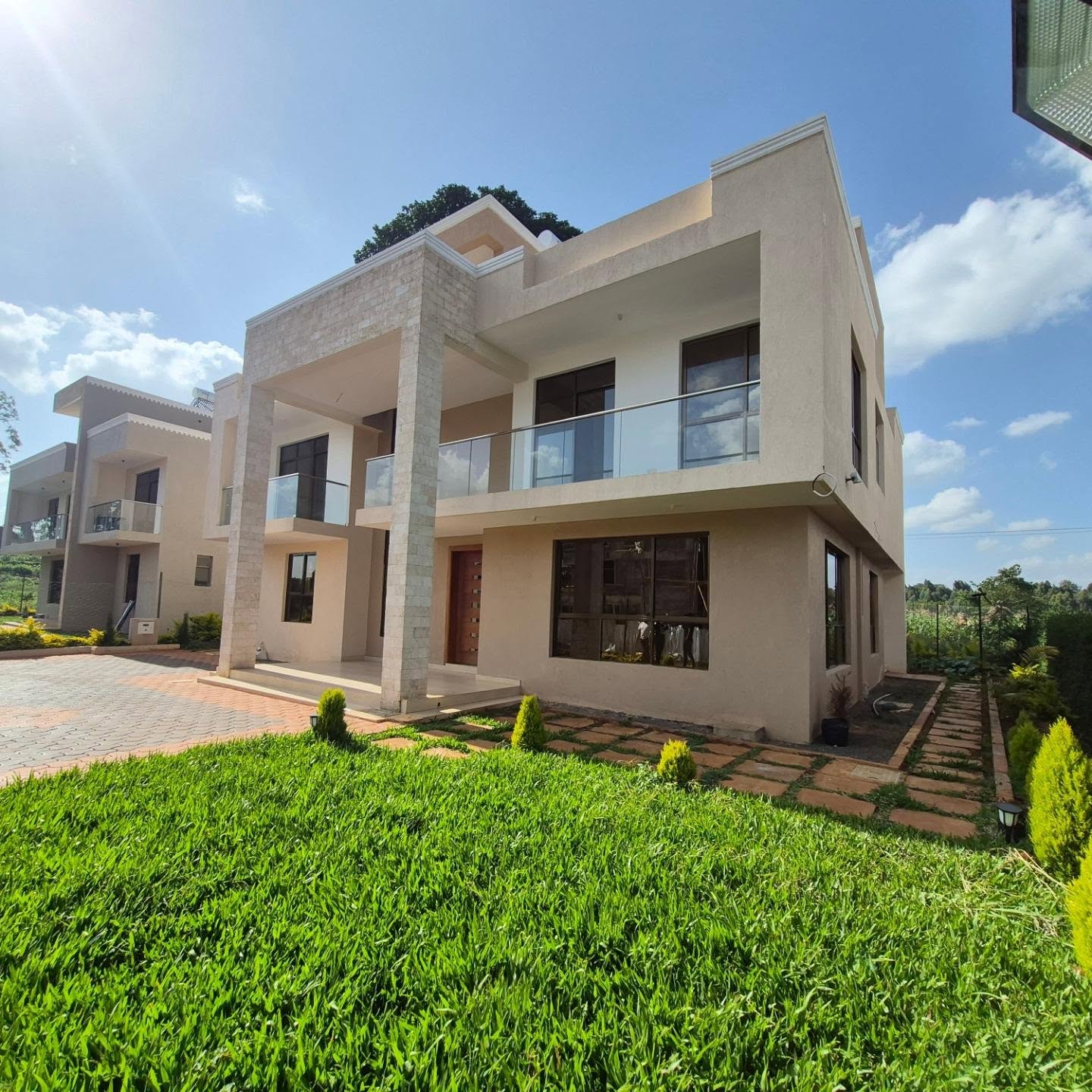 4-Bedroom Villa for Sale in Kiambu thumbnail 4