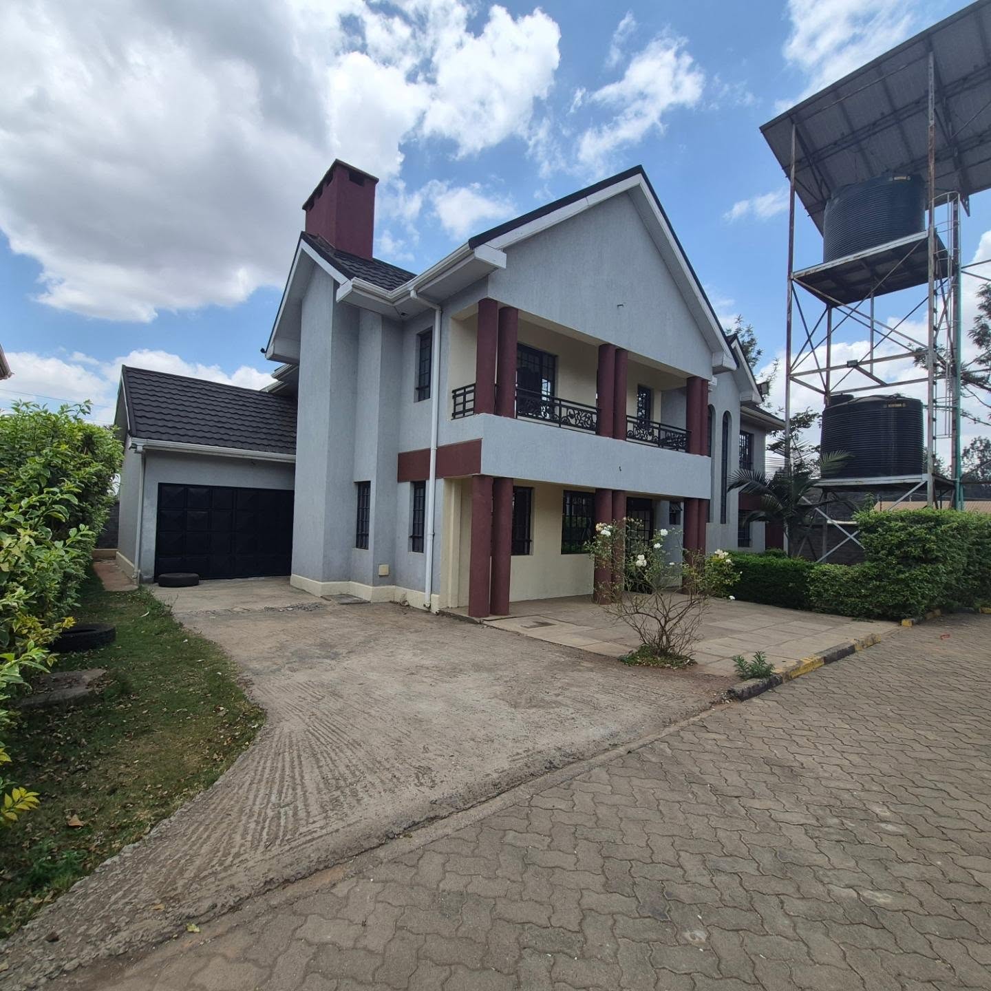 5-Bedroom All-En-Suite Home thumbnail 20