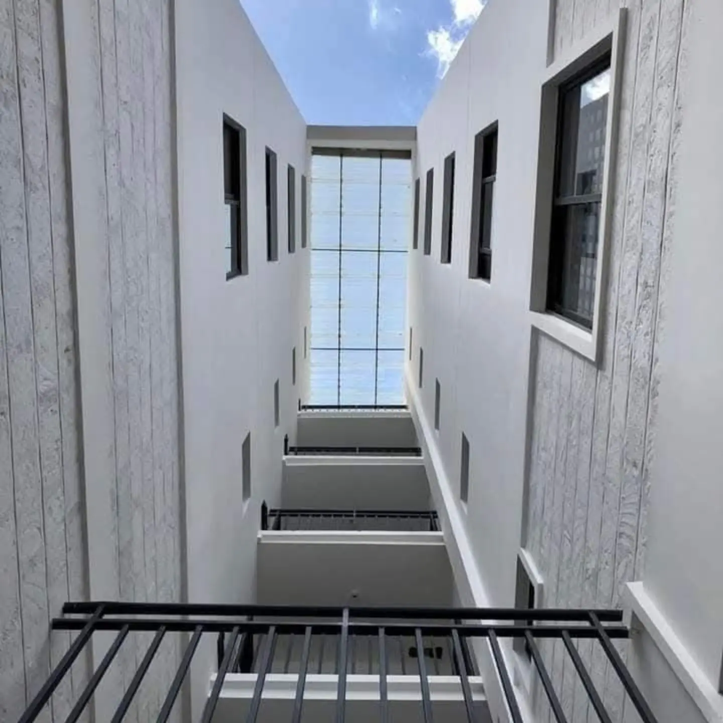 2 bedroom apartments For Sale thumbnail 9