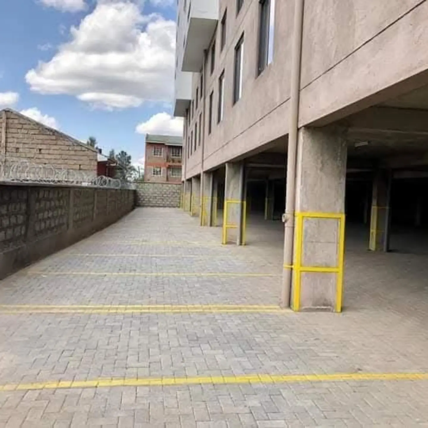 2 bedroom apartments For Sale thumbnail 10