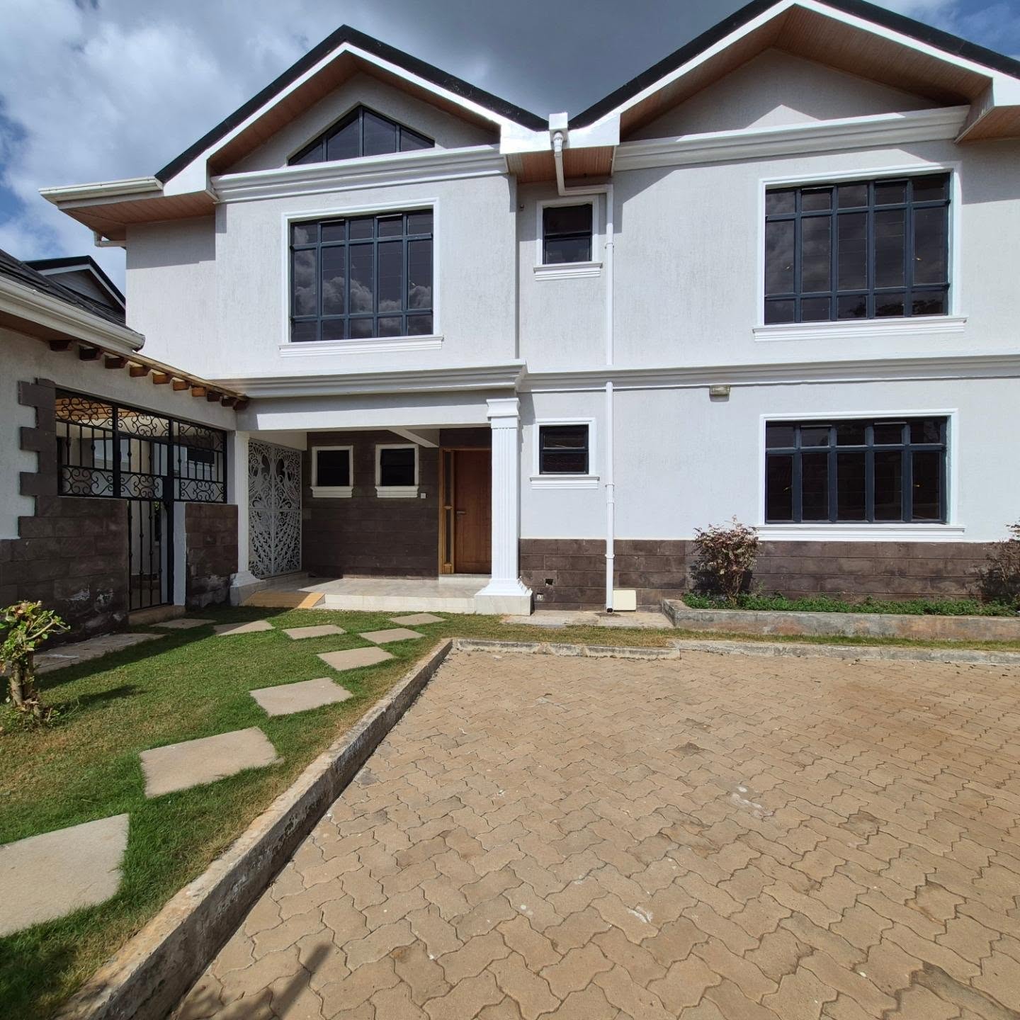 4-Bedroom Townhouse For Rent In Runda thumbnail 3