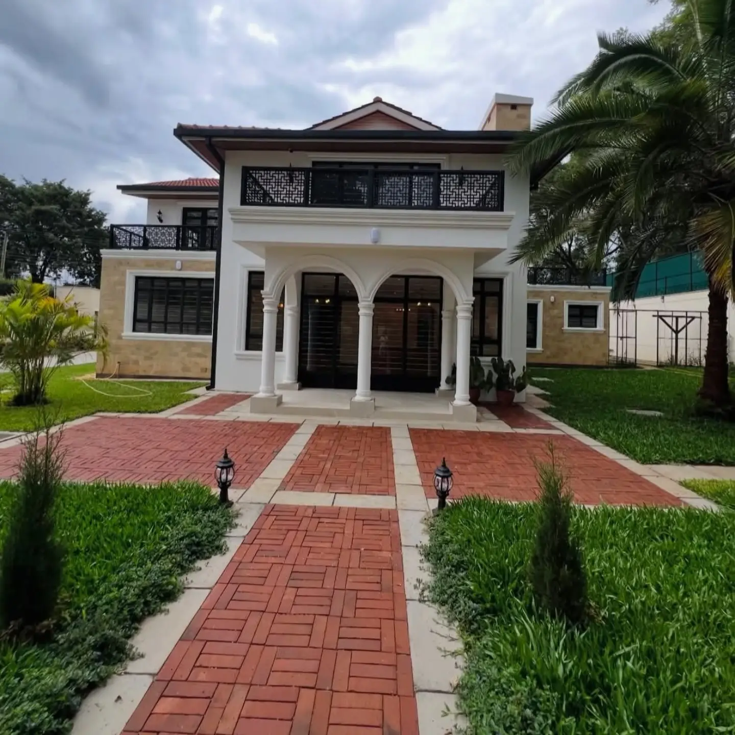 6 Bedroom House for Sale in Runda — Runda, Nairobi