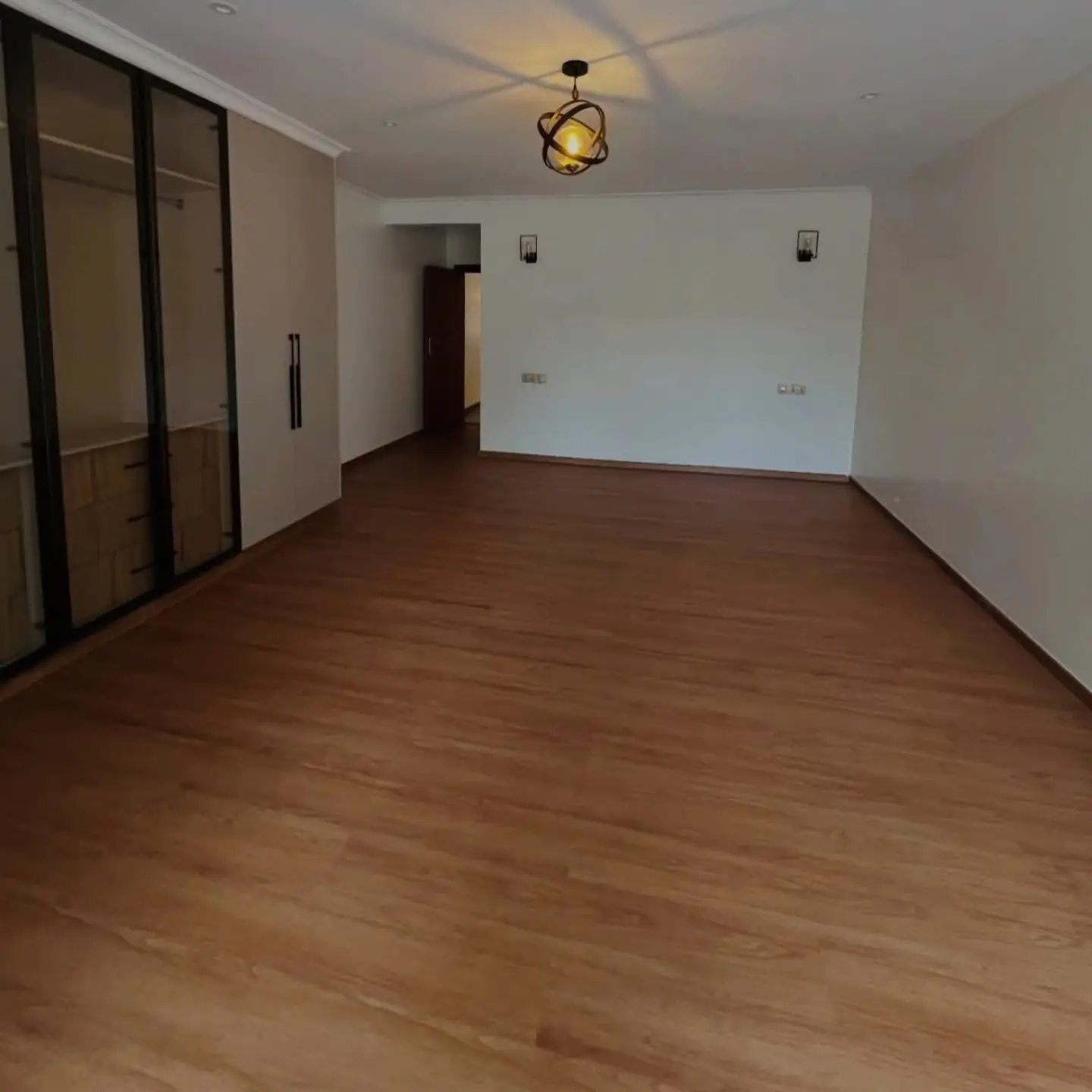 6 Bedroom House for Sale in Runda thumbnail 7
