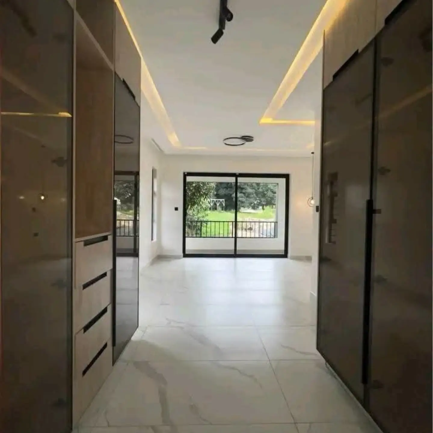4, 5 & 6-Bedroom Maisonette for Sale in Nairobi thumbnail 3
