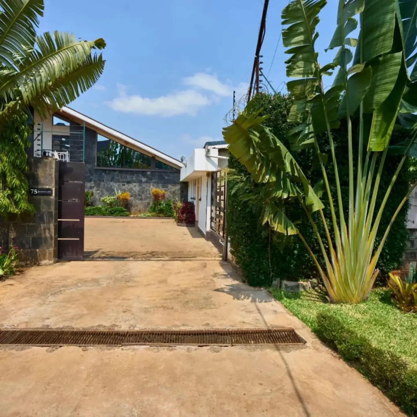 4 Bedroom villa for sale on Kiambu thumbnail 5