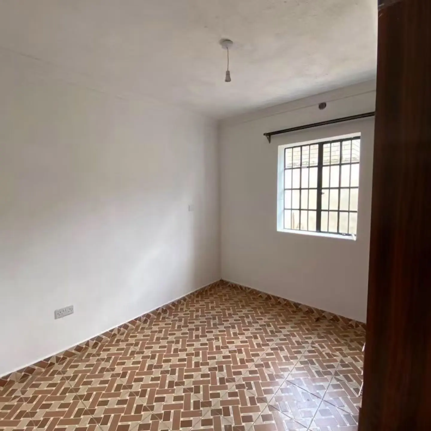 5 Bedroom + DSQ Villa For Rent thumbnail 10