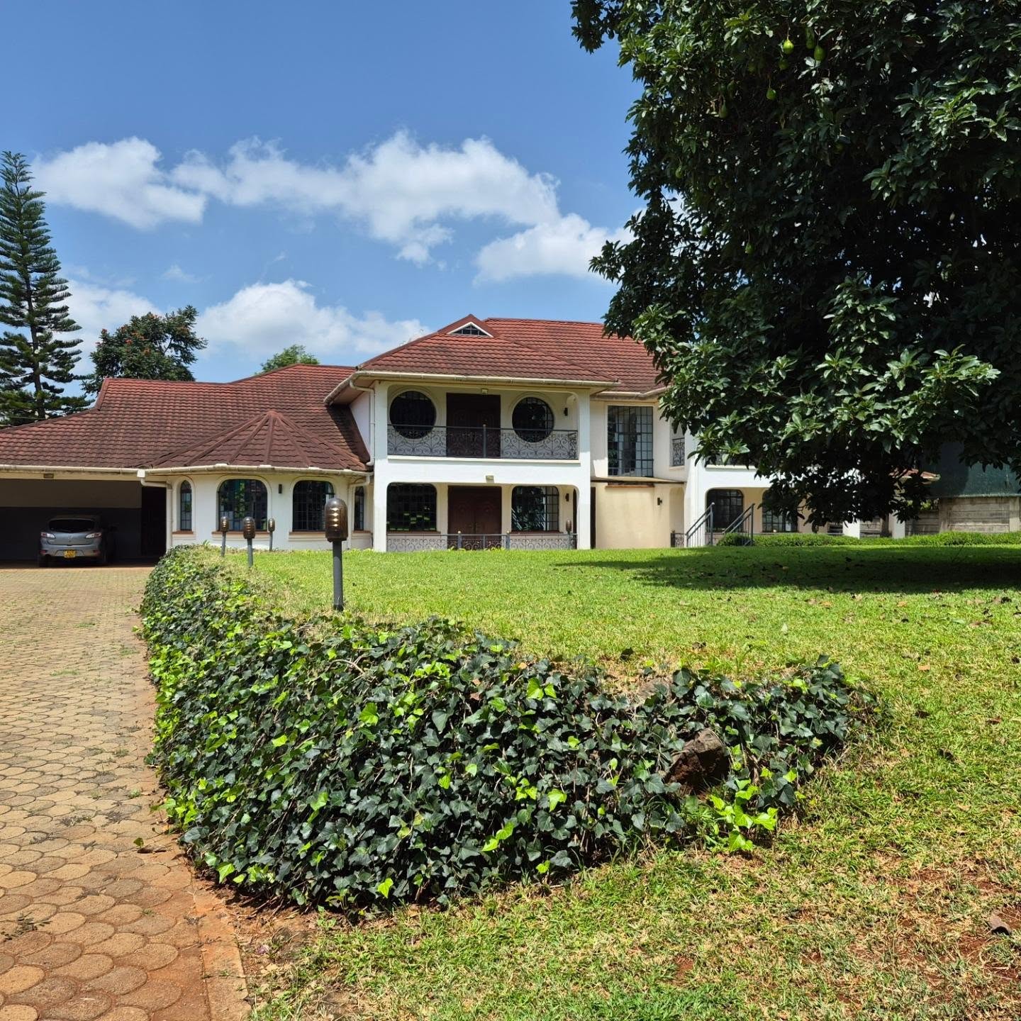 5 Bedroom House plus Dsq For Rent In Runda thumbnail 2