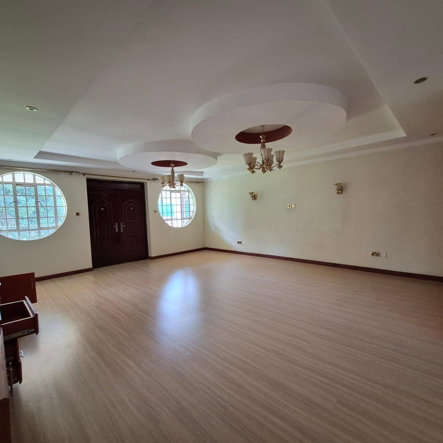 5 Bedroom House plus Dsq For Rent In Runda thumbnail 13