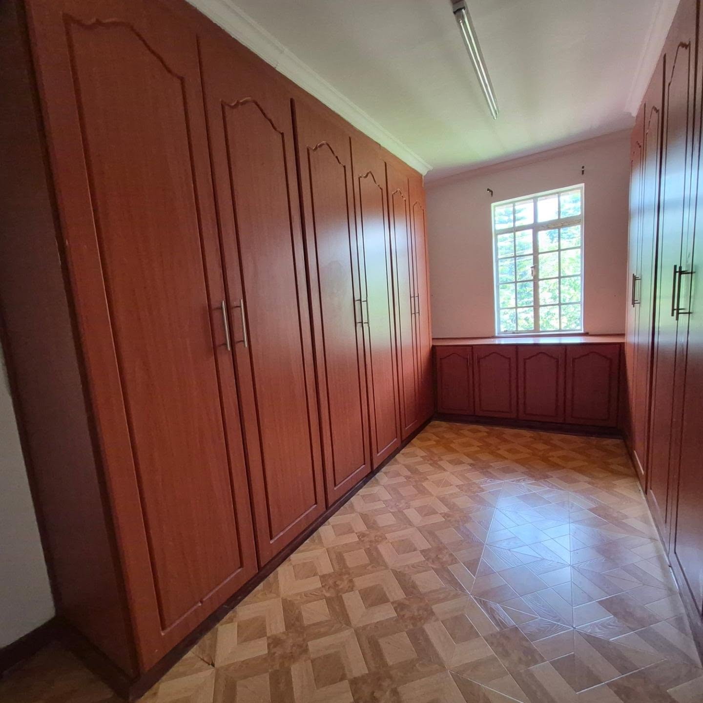 5 Bedroom House plus Dsq For Rent In Runda thumbnail 20
