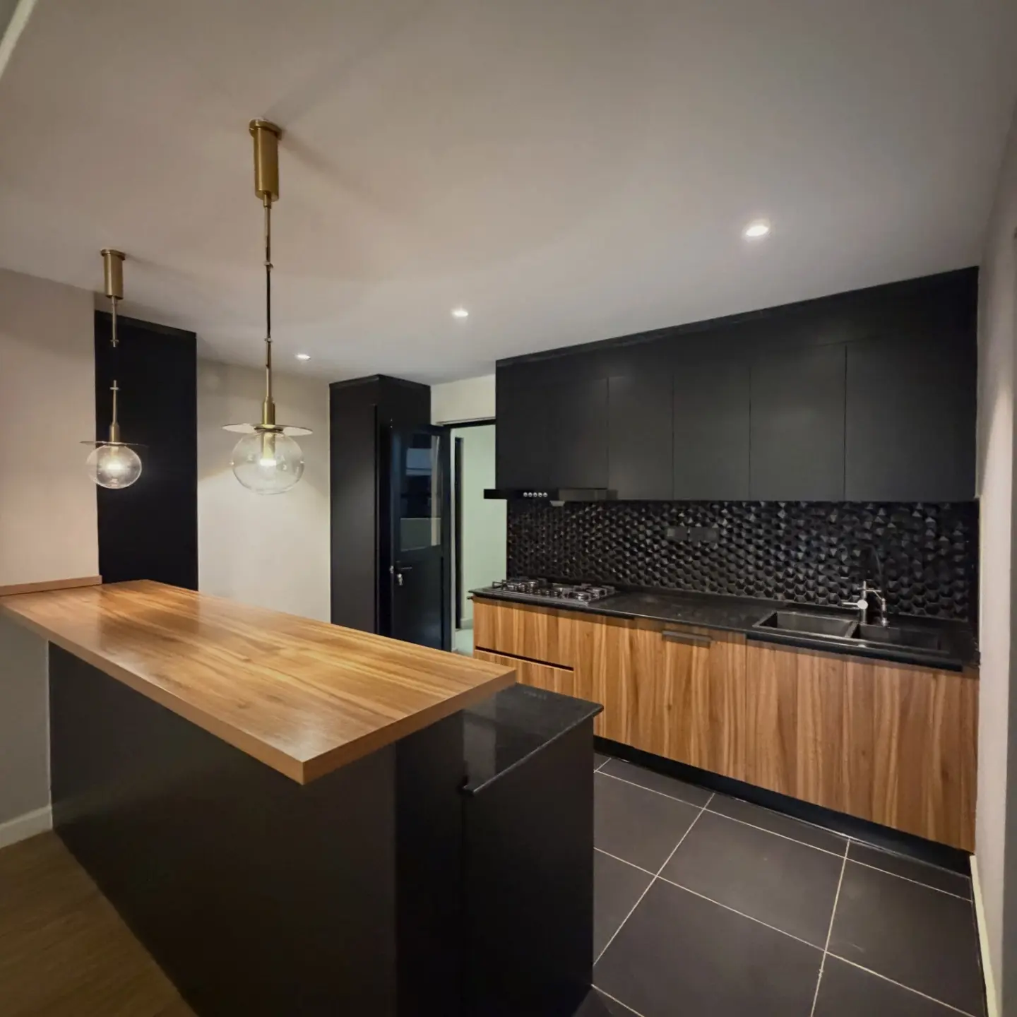 3-Bedroom Apartment For Rent In Wetslands thumbnail 2