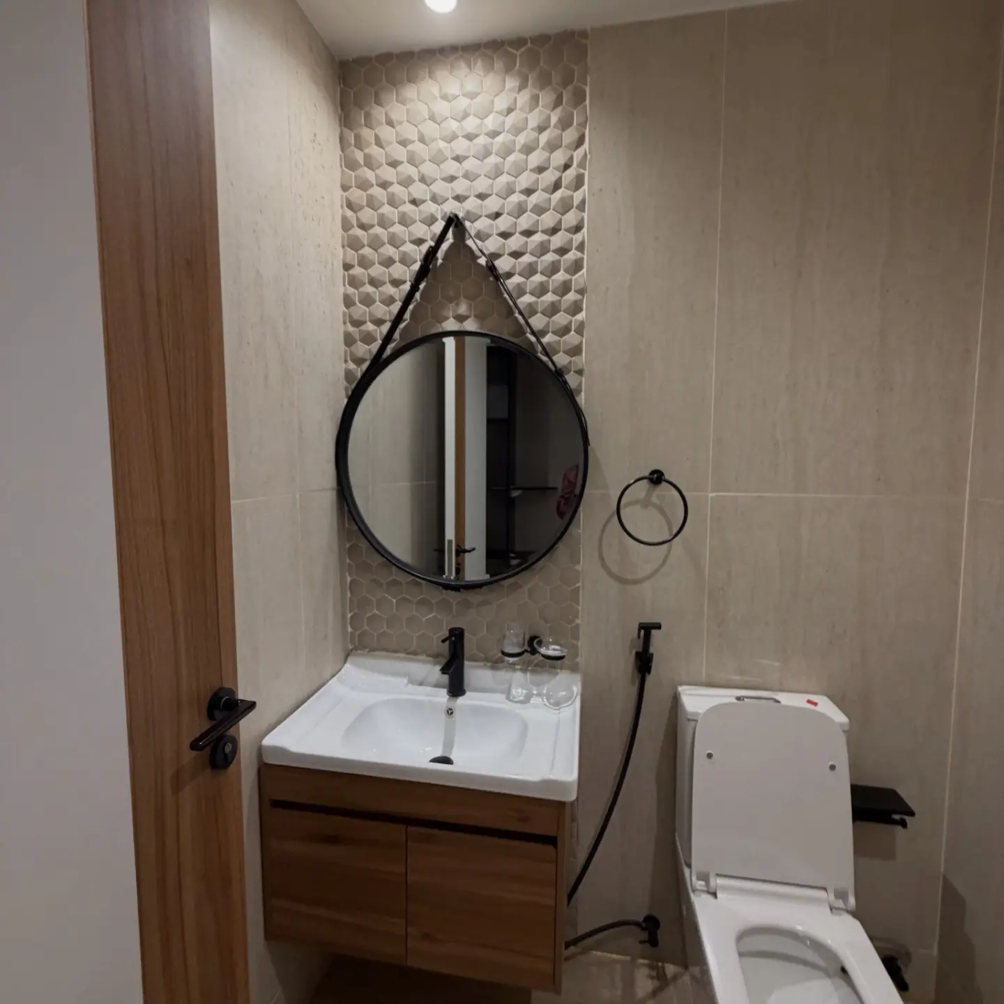 3-Bedroom Apartment For Rent In Wetslands thumbnail 8