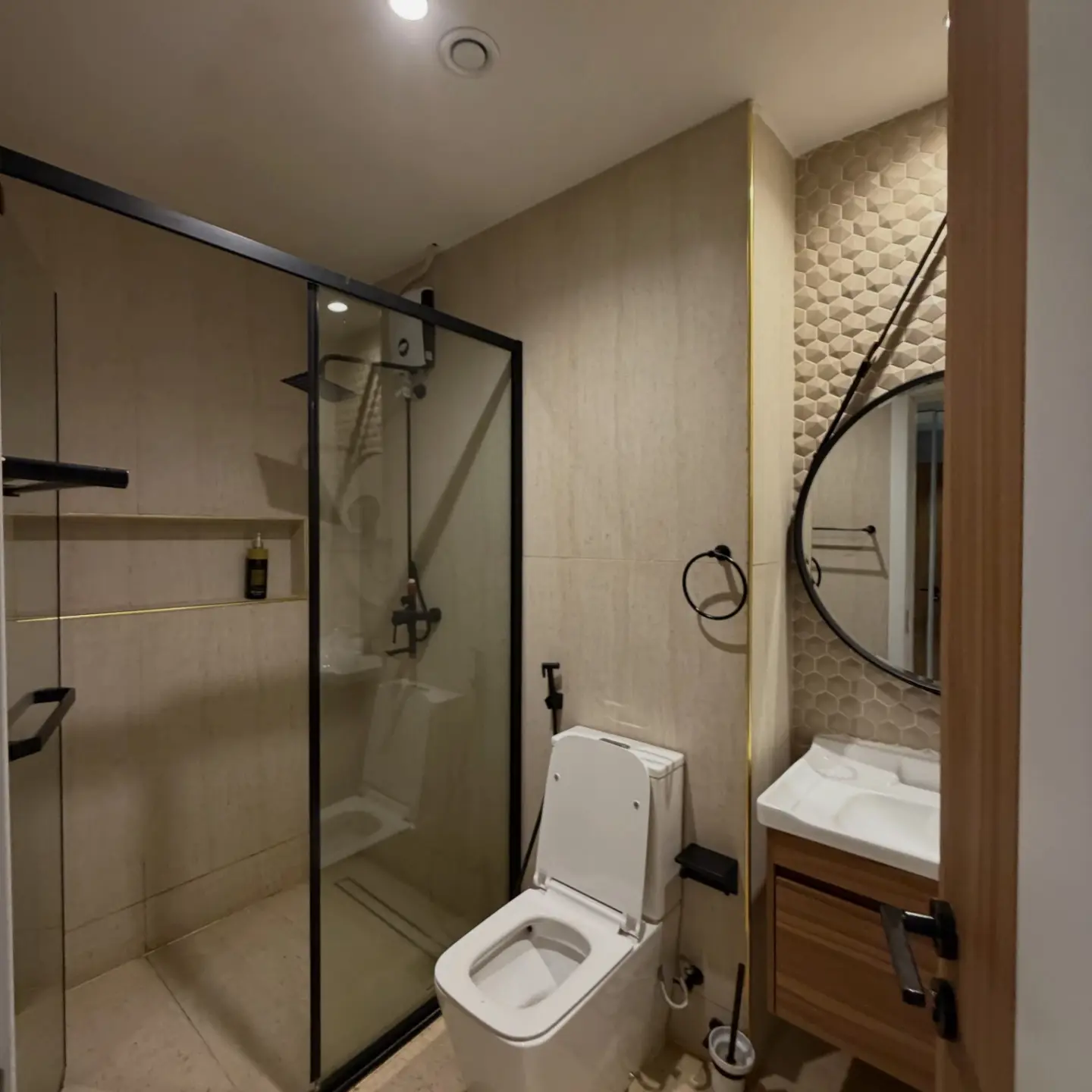 3-Bedroom Apartment For Rent In Wetslands thumbnail 14