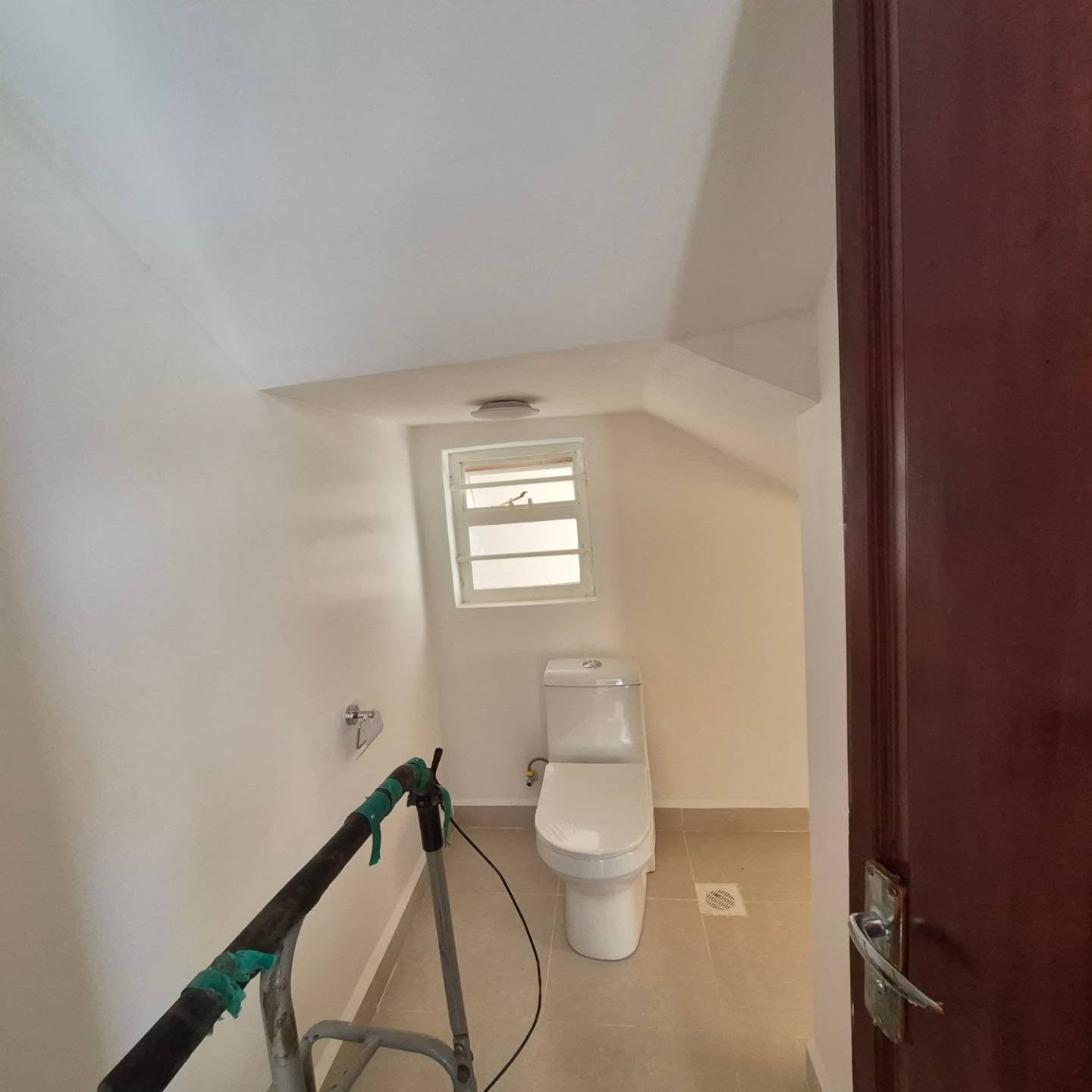 4-bedroom all-ensuite maisonette thumbnail 8