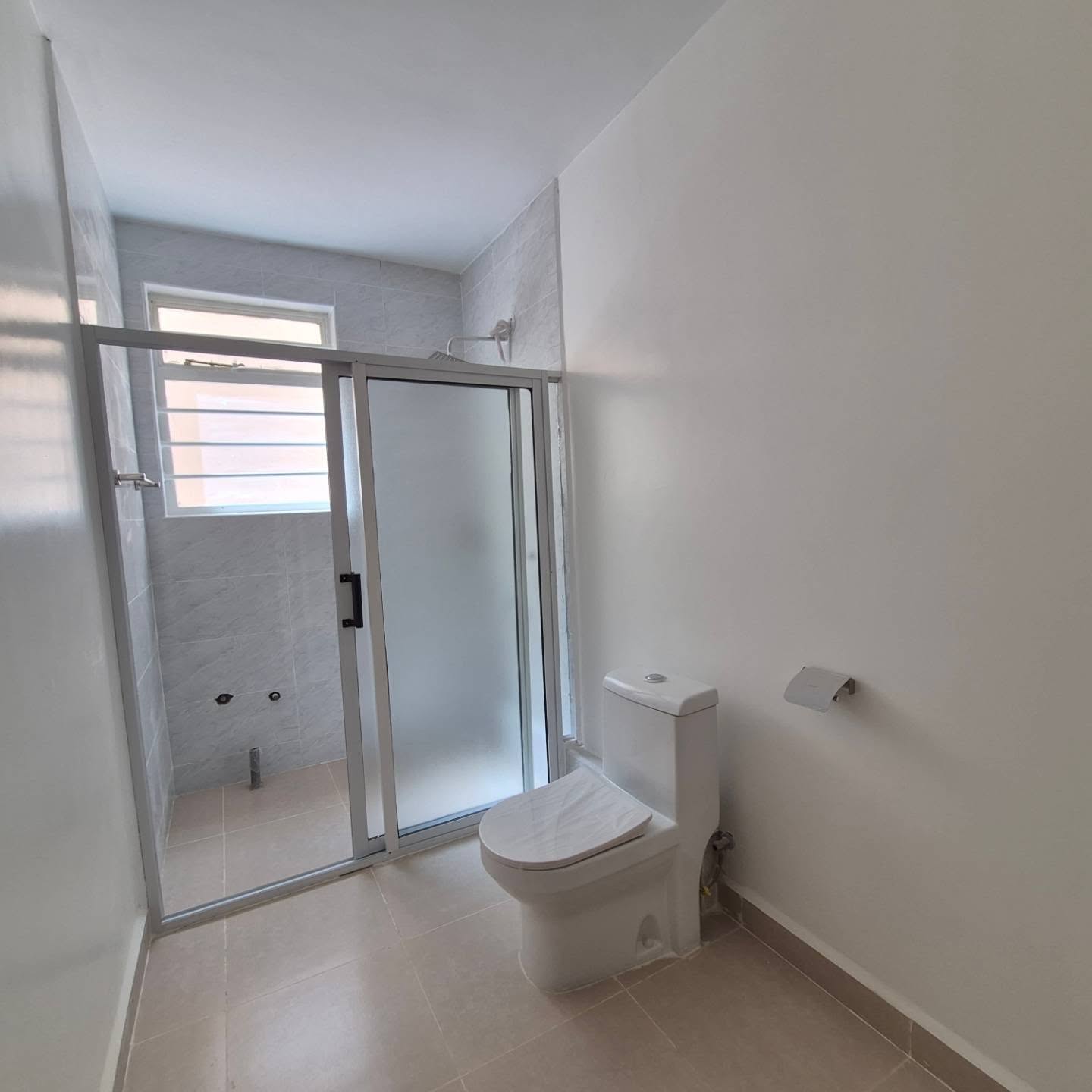 4-bedroom all-ensuite maisonette thumbnail 10