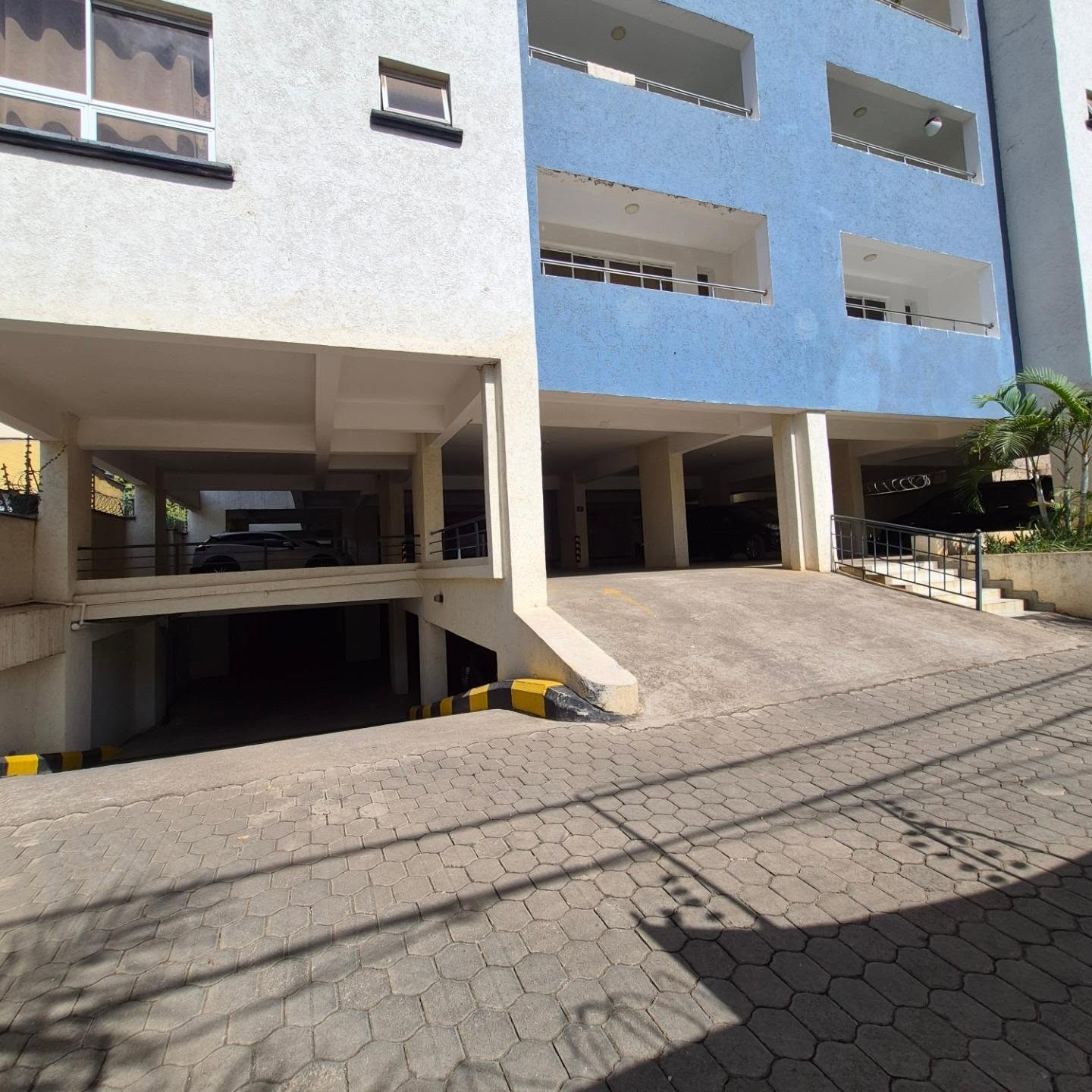 Furnished 2 Bedroom Apartment plus Dsq For Rent Westlands thumbnail 2