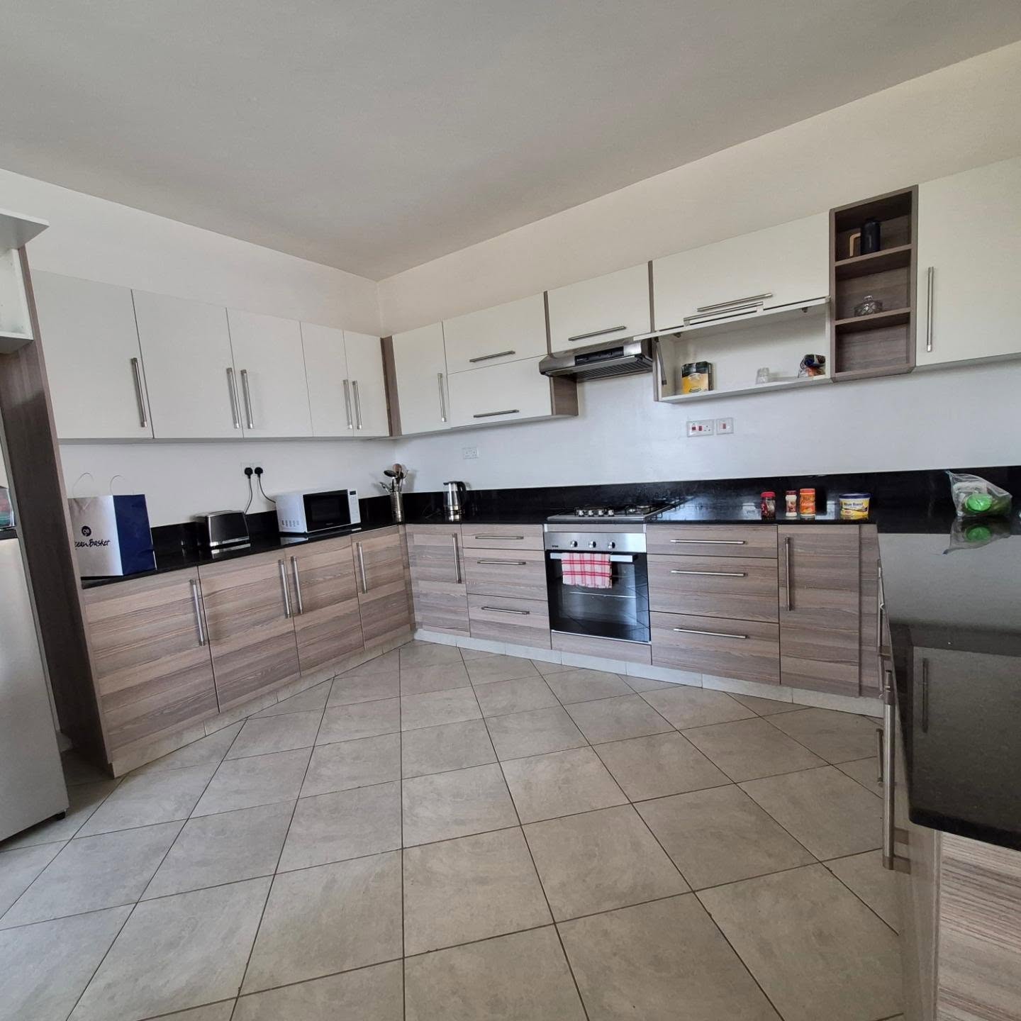 Furnished 2 Bedroom Apartment plus Dsq For Rent Westlands thumbnail 6