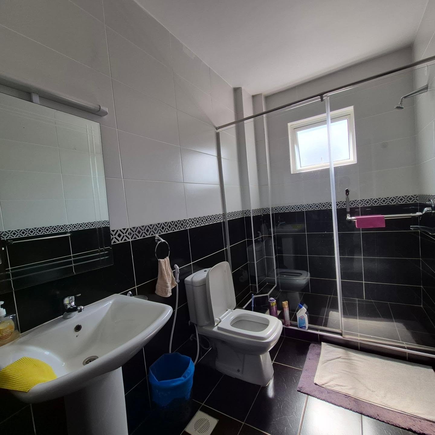 Furnished 2 Bedroom Apartment plus Dsq For Rent Westlands thumbnail 10
