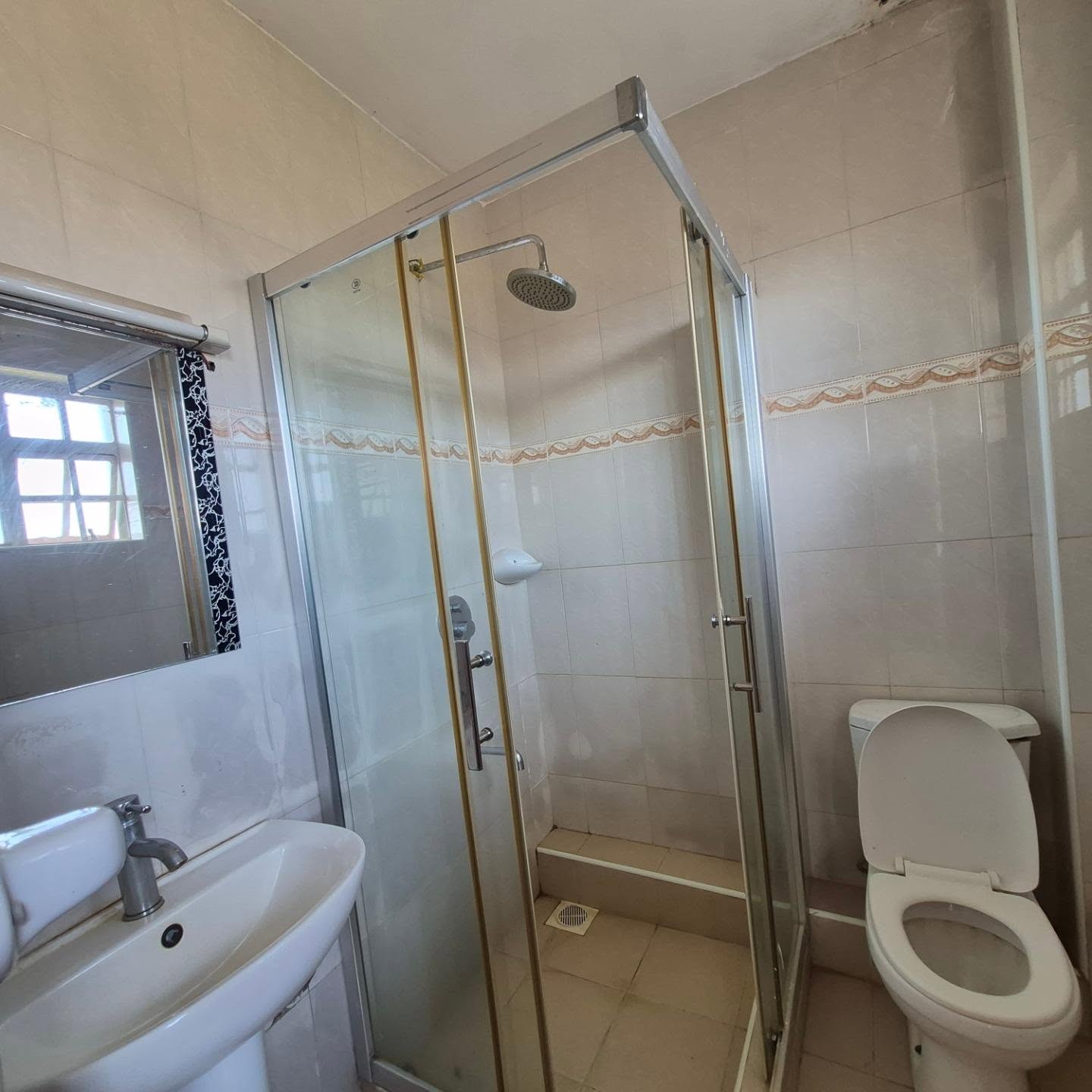 Luxury 4 Bedroom House for Sale on Kiambu Road thumbnail 5
