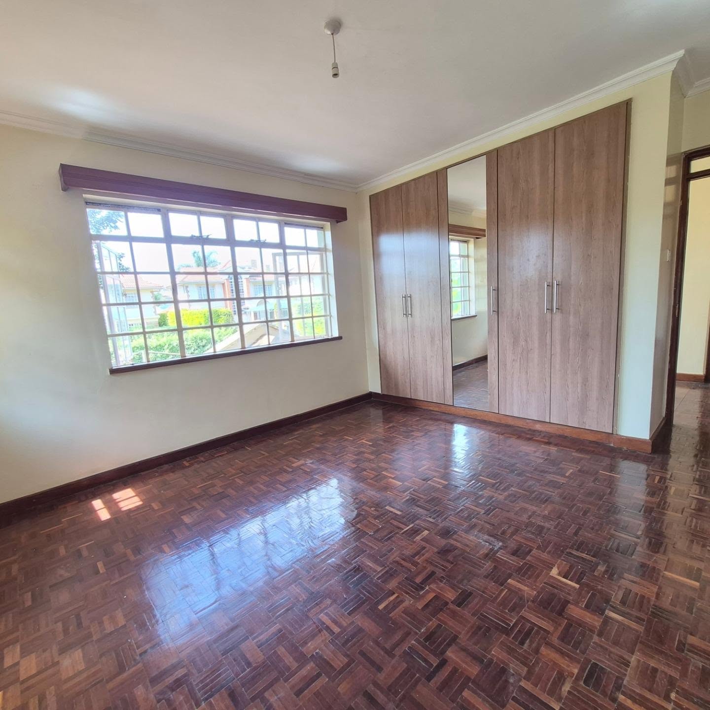 Luxury 4 Bedroom House for Sale on Kiambu Road thumbnail 9