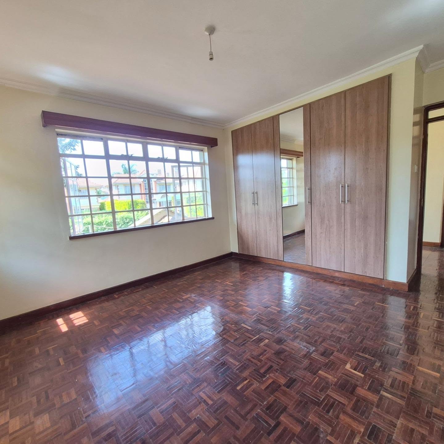 Luxury 4 Bedroom House for Sale on Kiambu Road thumbnail 18