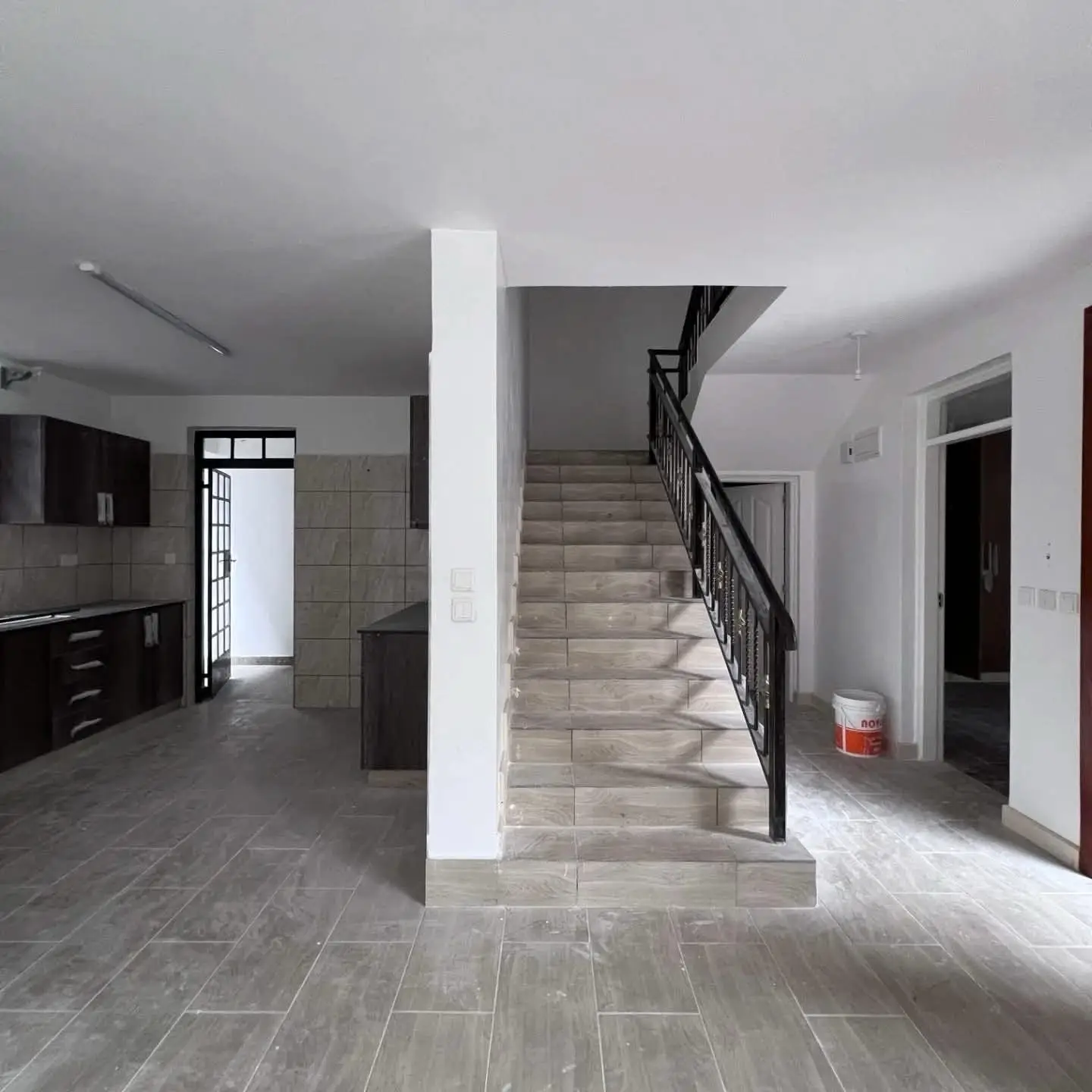4 Bedroom Maisonette + DSQ for Sale/Rent thumbnail 8
