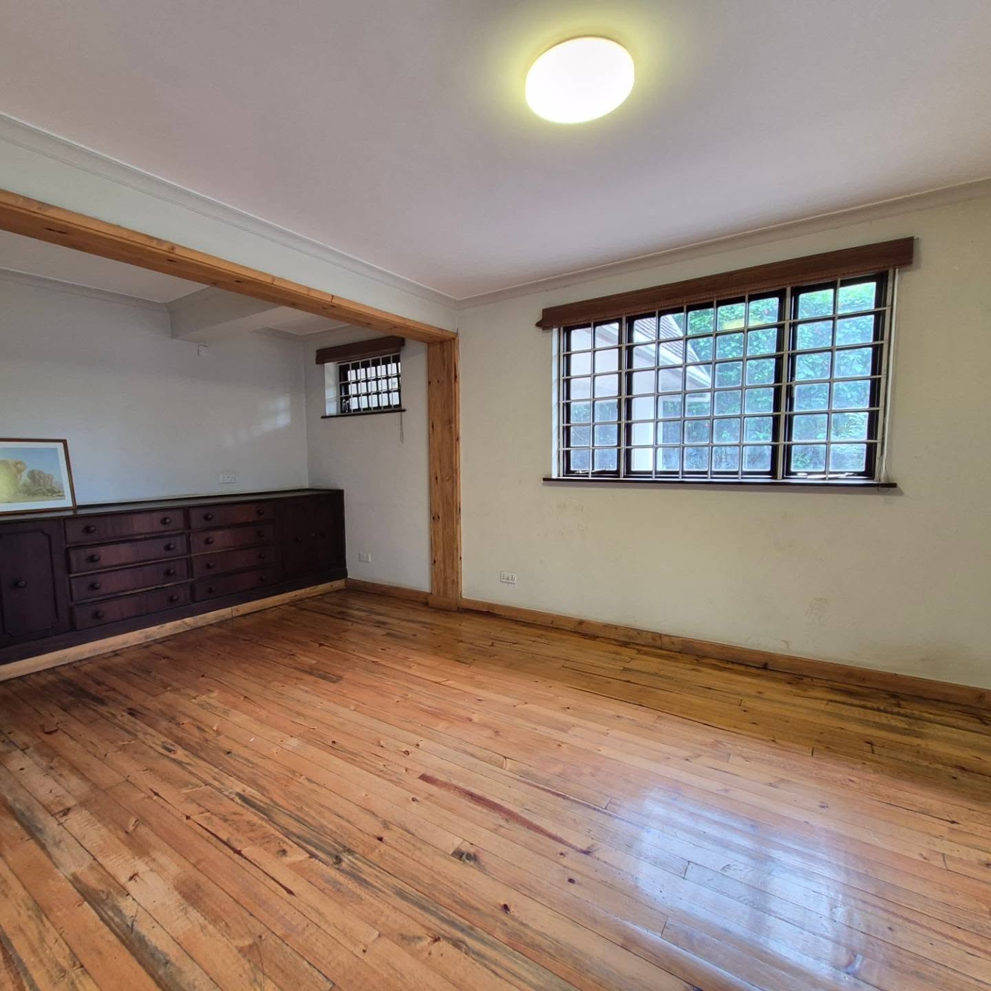 7 Bedroom House plus Dsq For Sale In Runda thumbnail 5