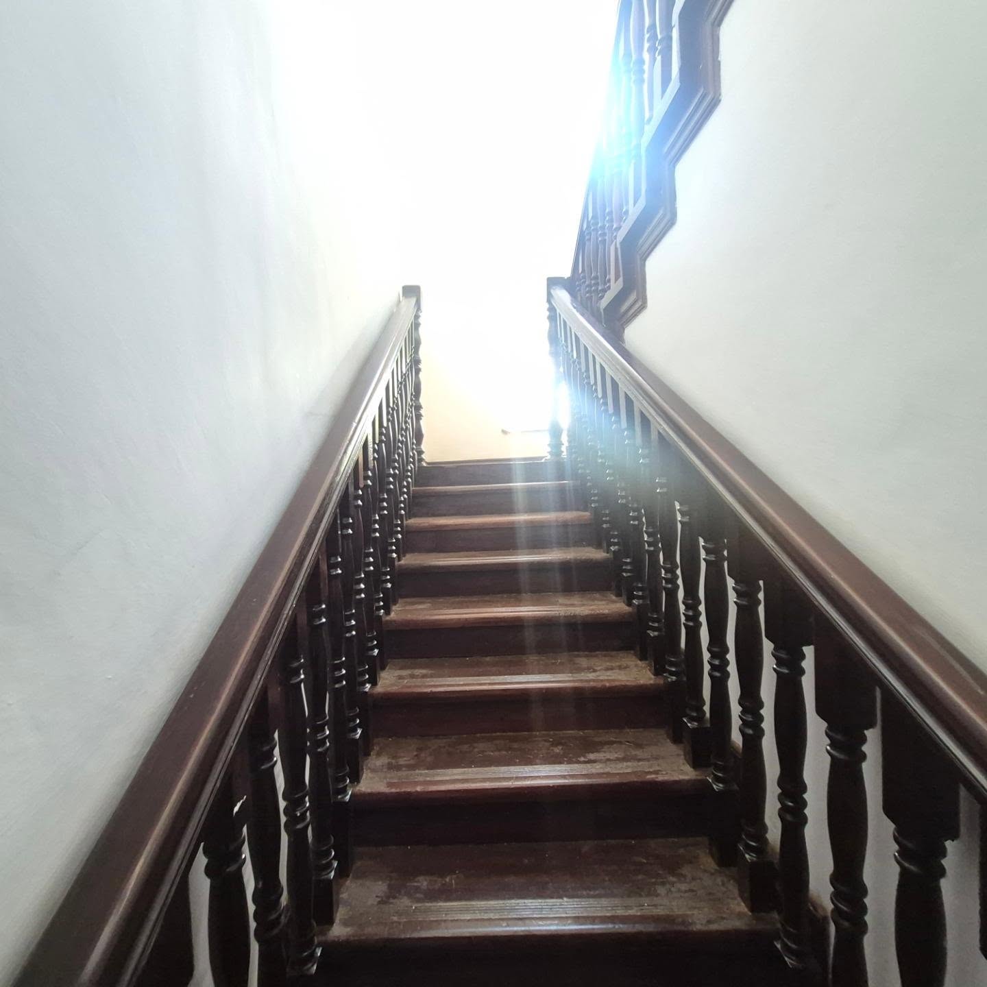 5 Bedroom All Ensuite + DSQ House for Rent thumbnail 8