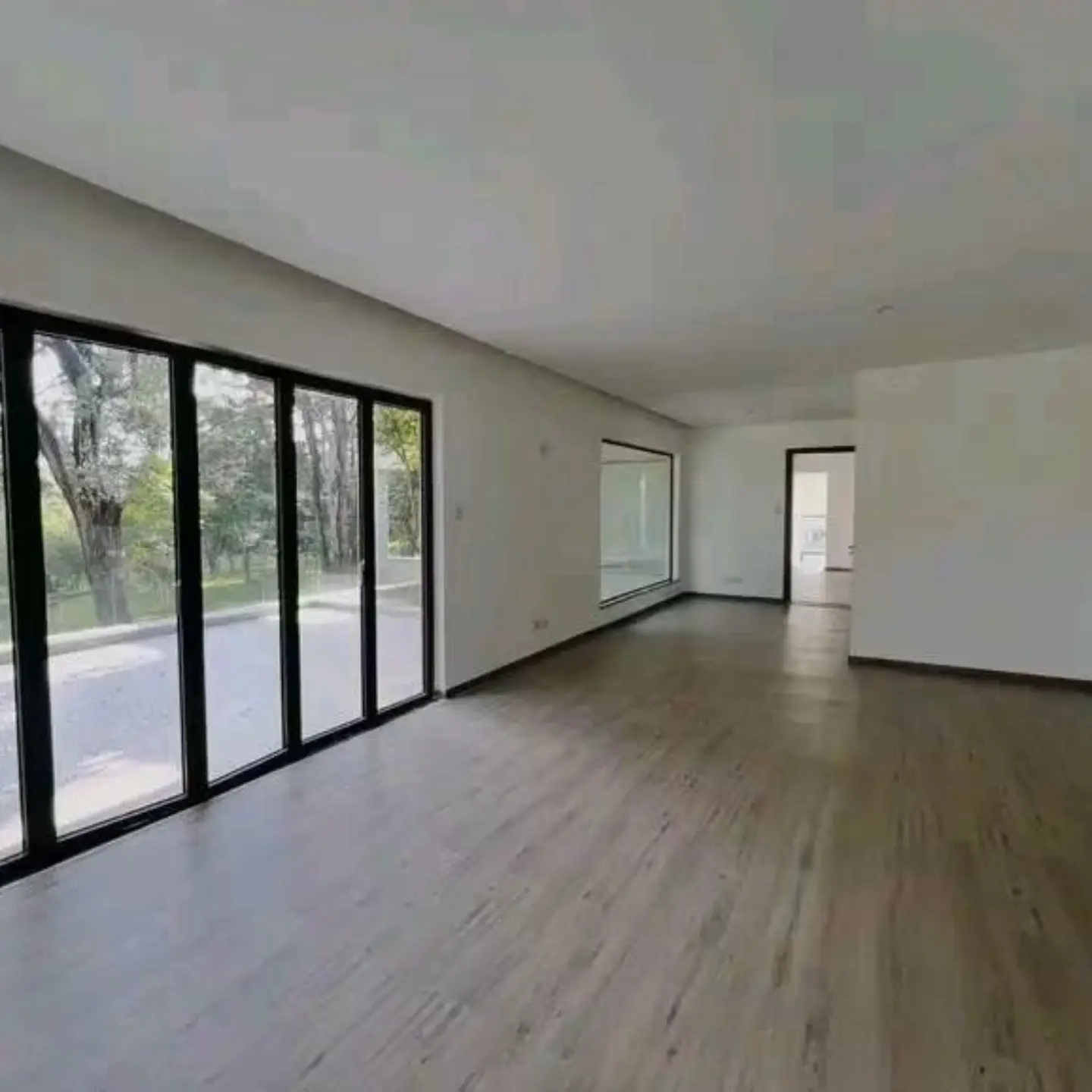 Live Where Luxury Meets Nature – Karen, Nairobi thumbnail 4