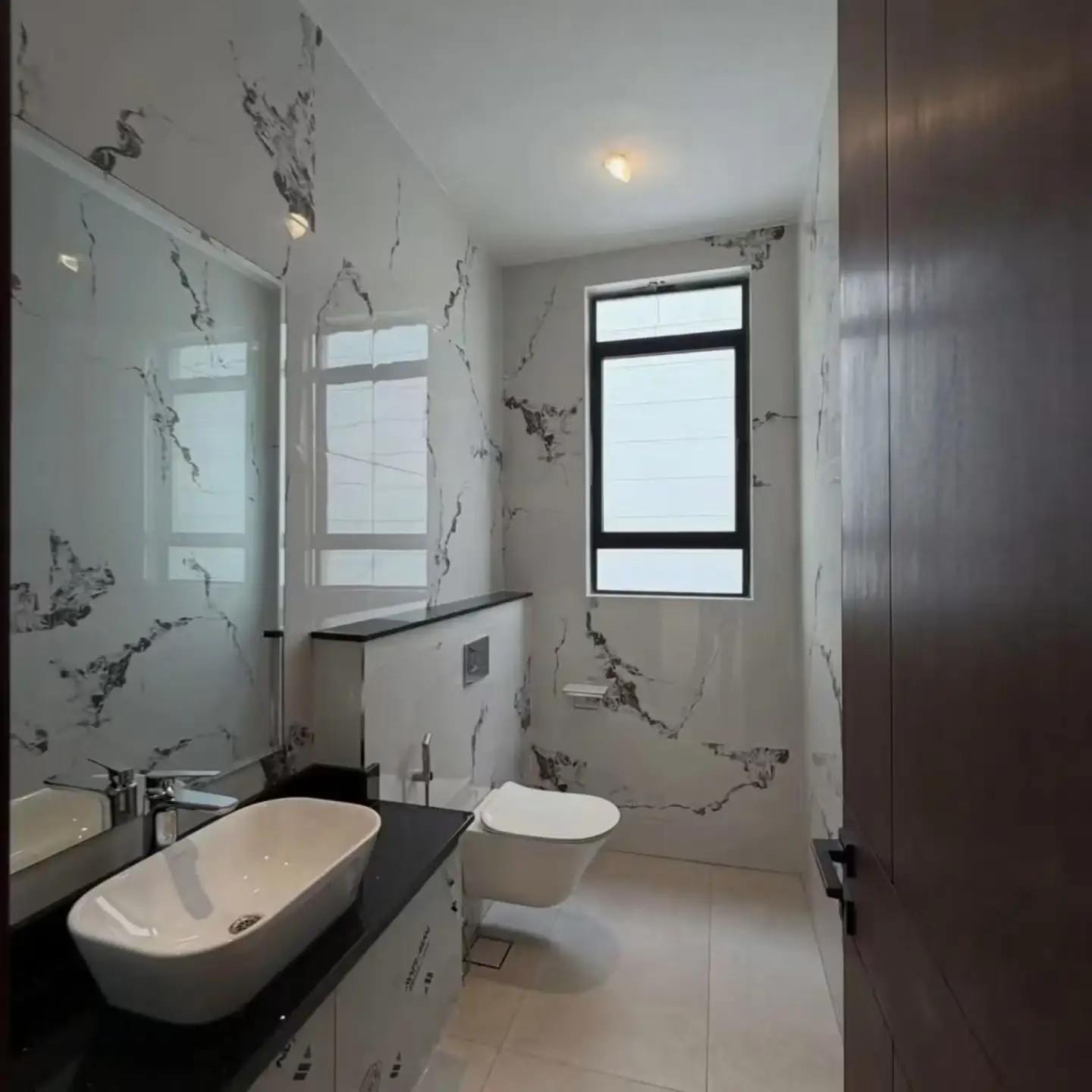Luxury 6 Bedroom Villas for Sale In Kitisuru thumbnail 13