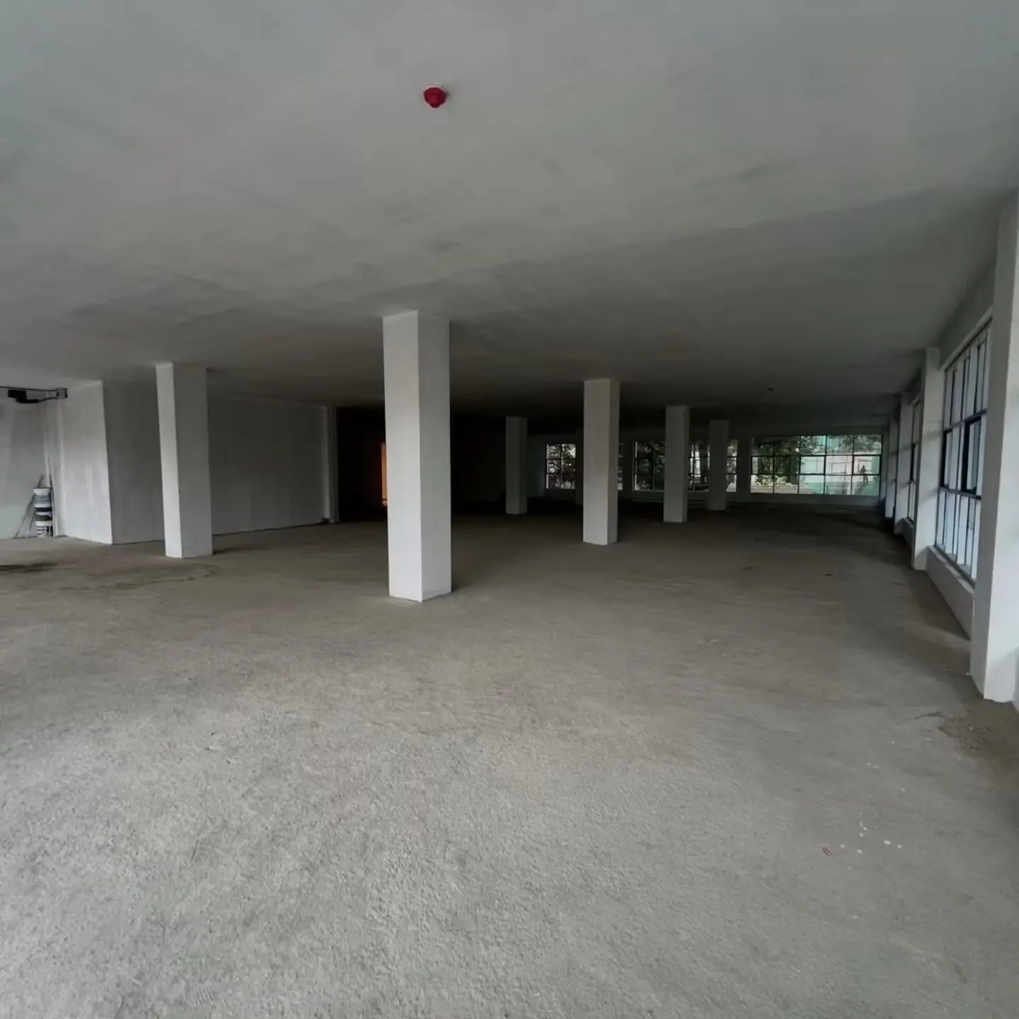 Brand New Grade A Office Spaces for Rent thumbnail 3
