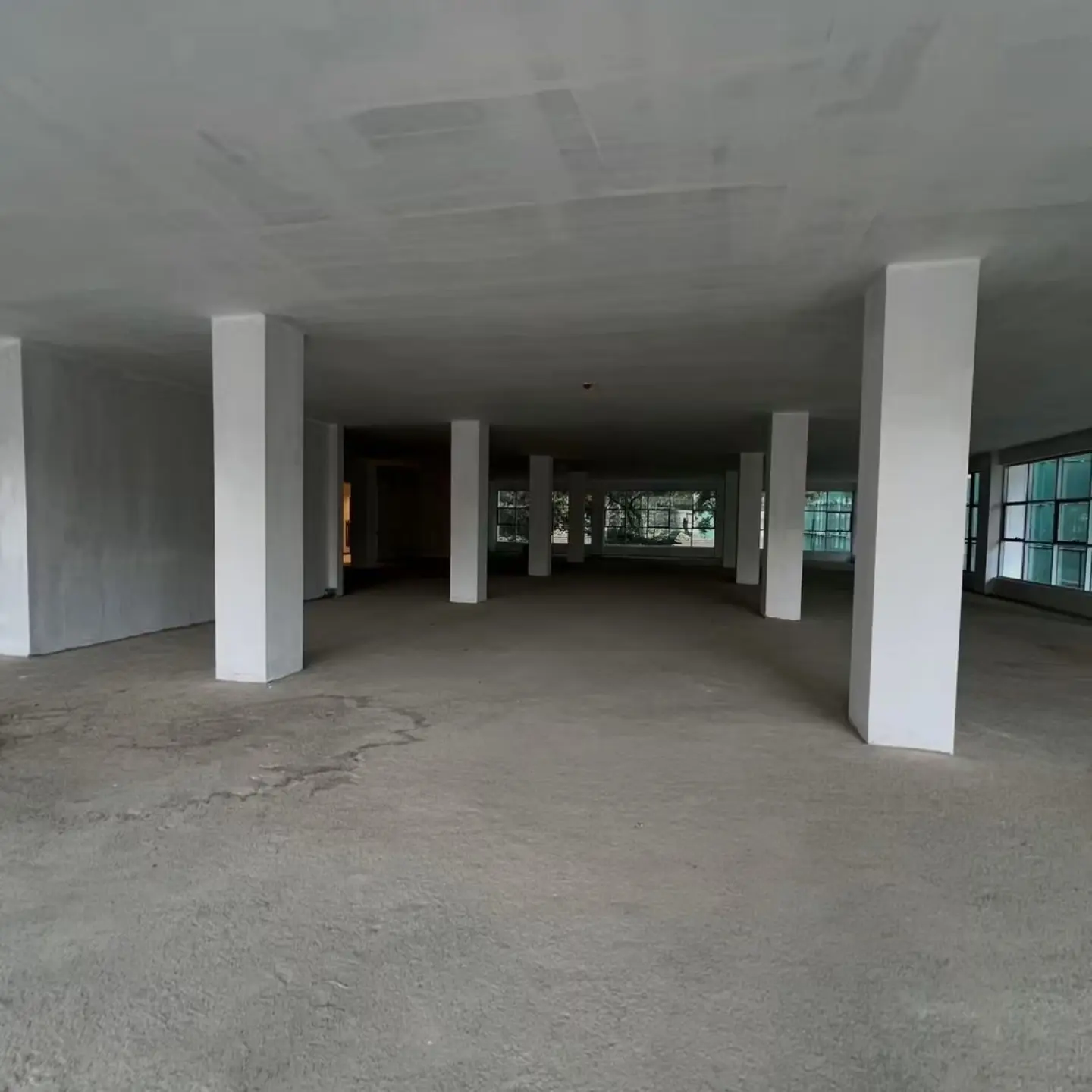 Brand New Grade A Office Spaces for Rent thumbnail 4