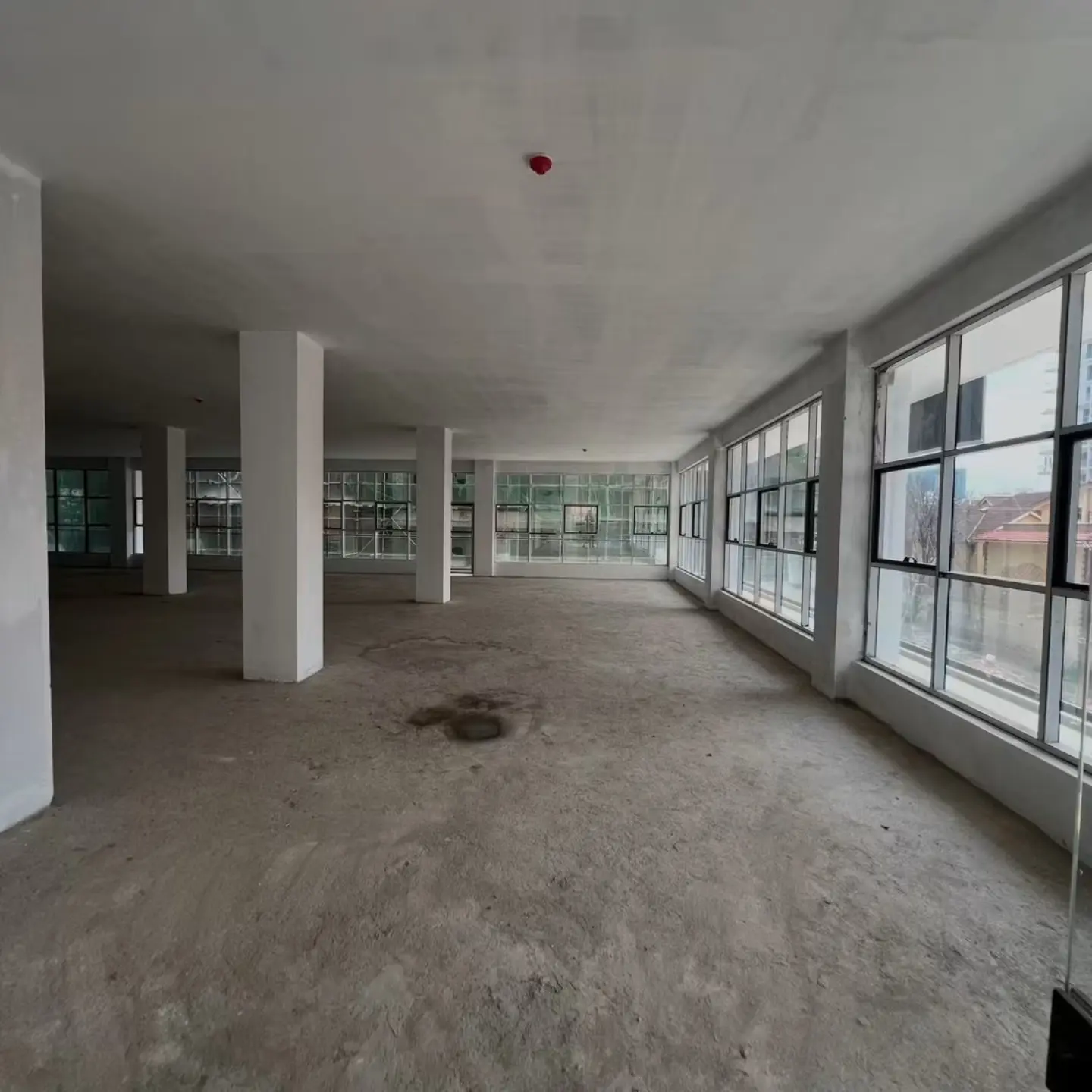 Brand New Grade A Office Spaces for Rent thumbnail 8