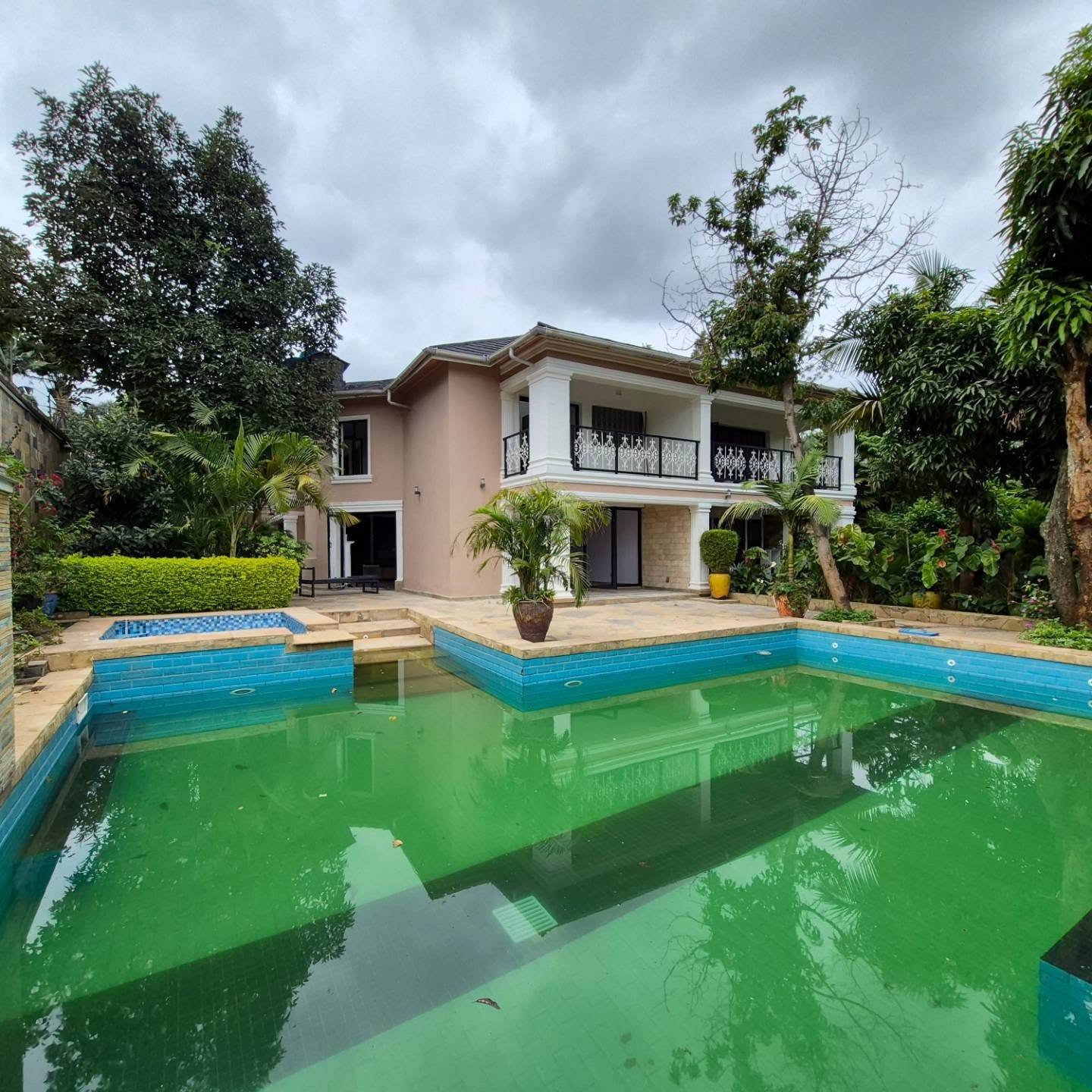 5 bedrooms Ambassadorial House For Rent in Runda Nairobi thumbnail 7