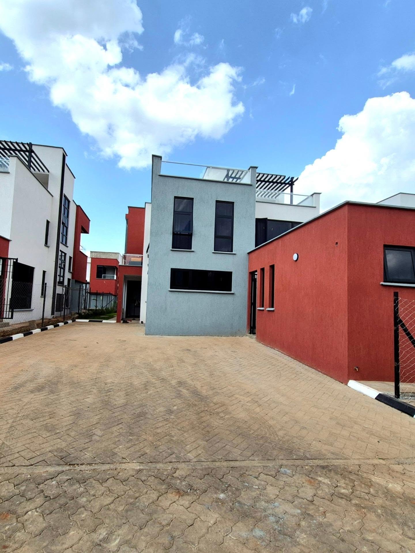 4-Bedroom All-En-suite House For Sale In Ruiru thumbnail 19