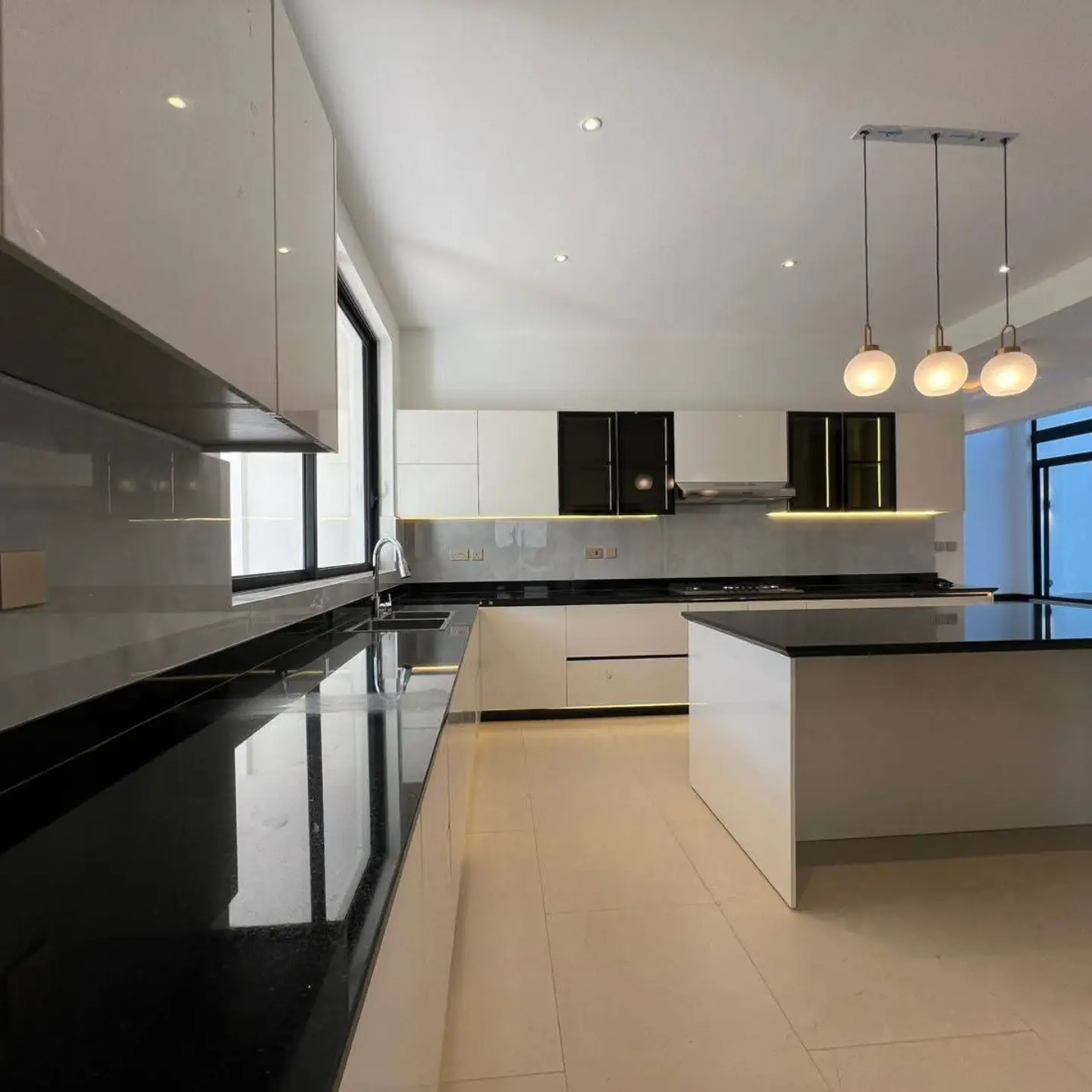 5-Bedroom + 2 DSQ Townhouse | thumbnail 18