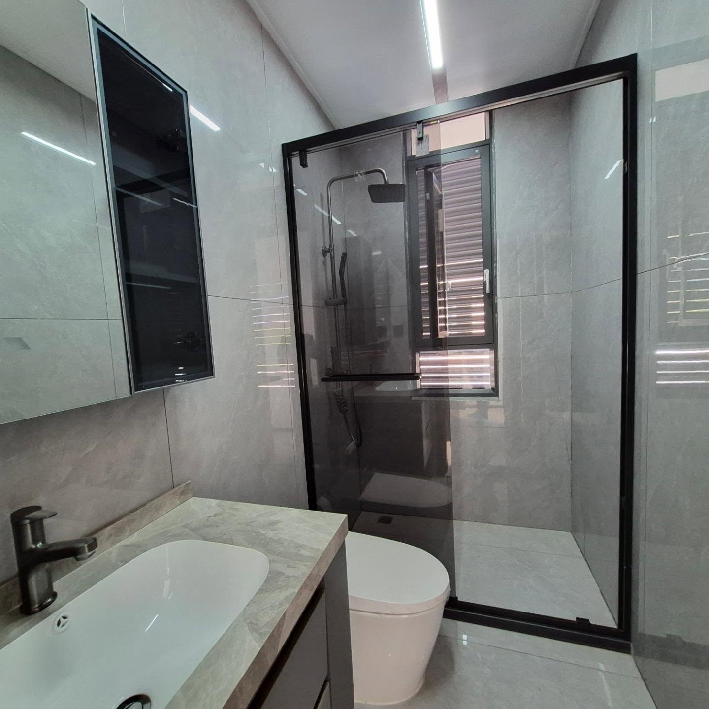 5-Bedroom Ultra-Luxury Villas for Sale thumbnail 17
