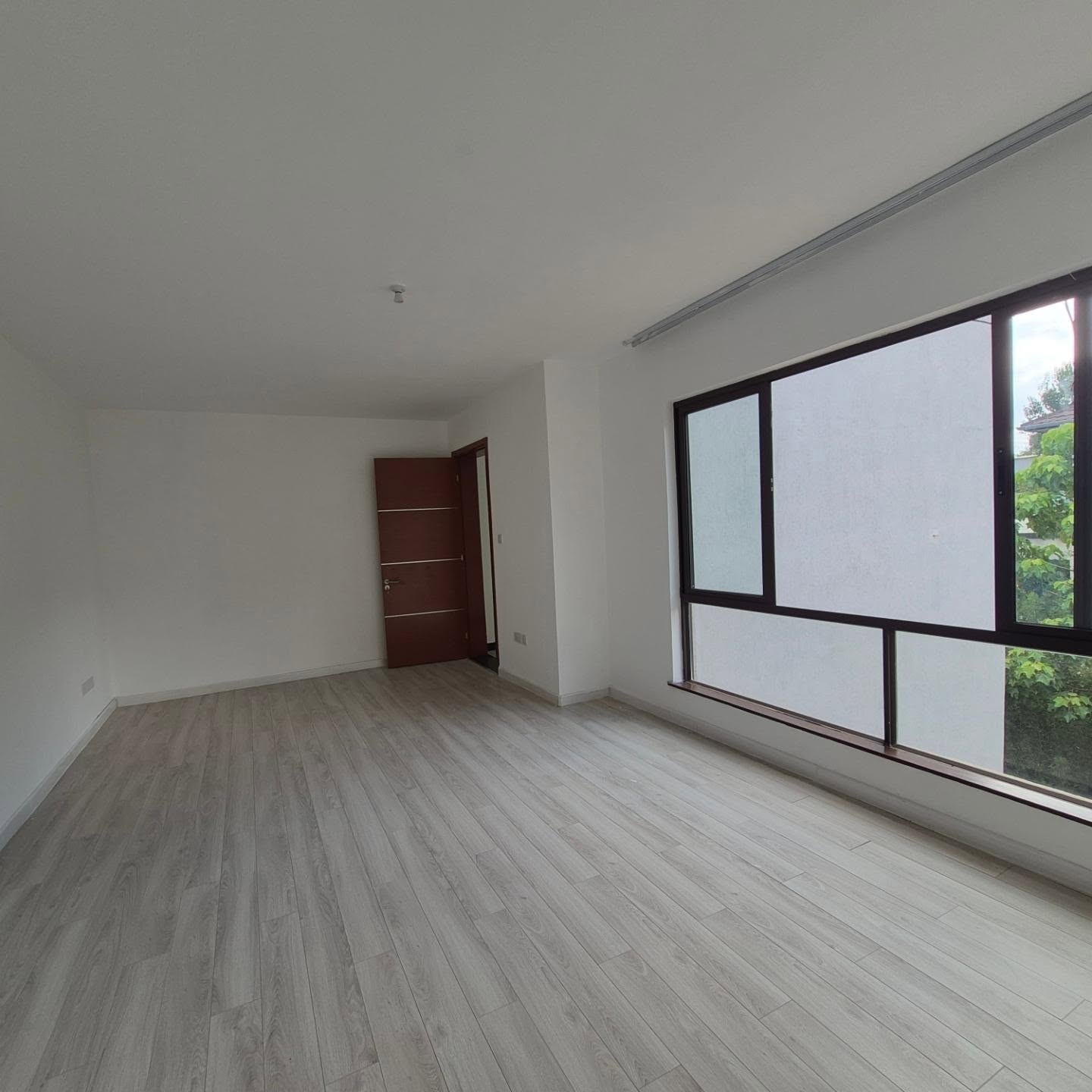 5-bedroom all-en-suite mansion for sale in Karen thumbnail 7