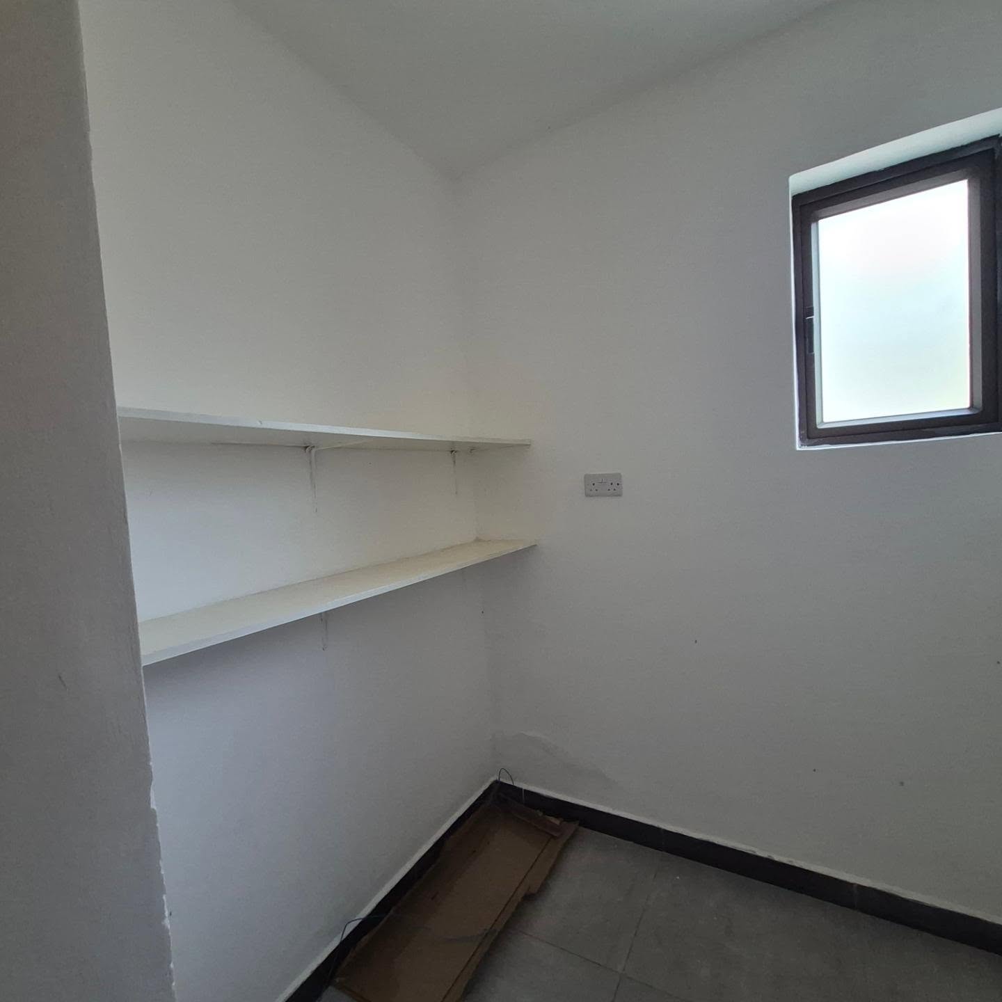 5-bedroom all-en-suite mansion for sale in Karen thumbnail 8
