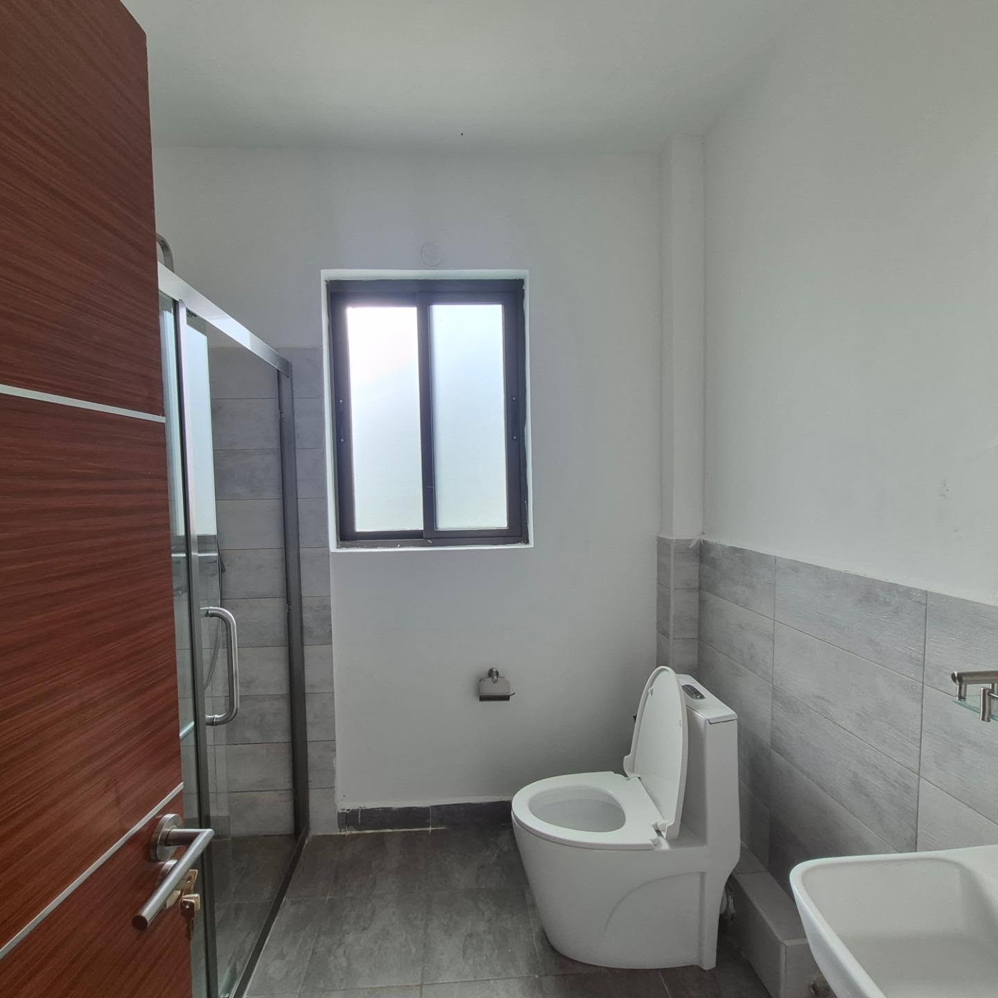 5-bedroom all-en-suite mansion for sale in Karen thumbnail 12