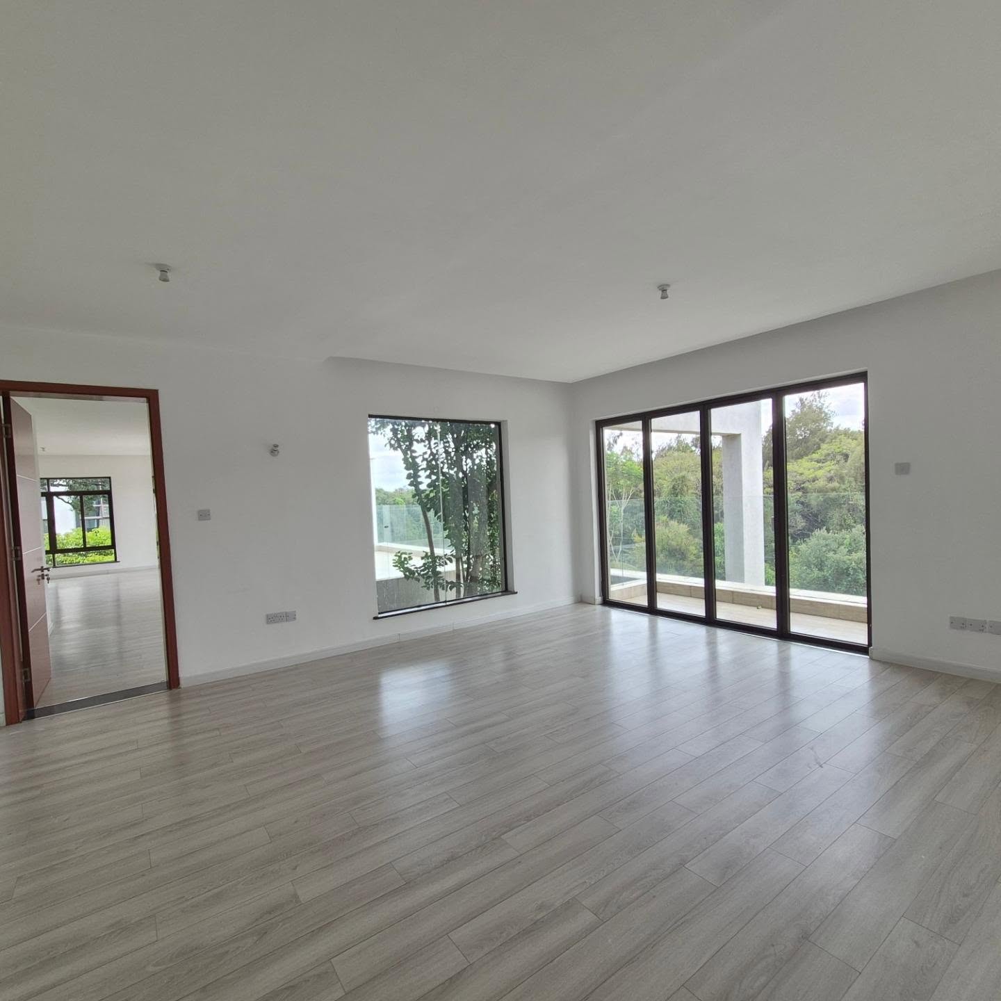 5-bedroom all-en-suite mansion for sale in Karen thumbnail 17