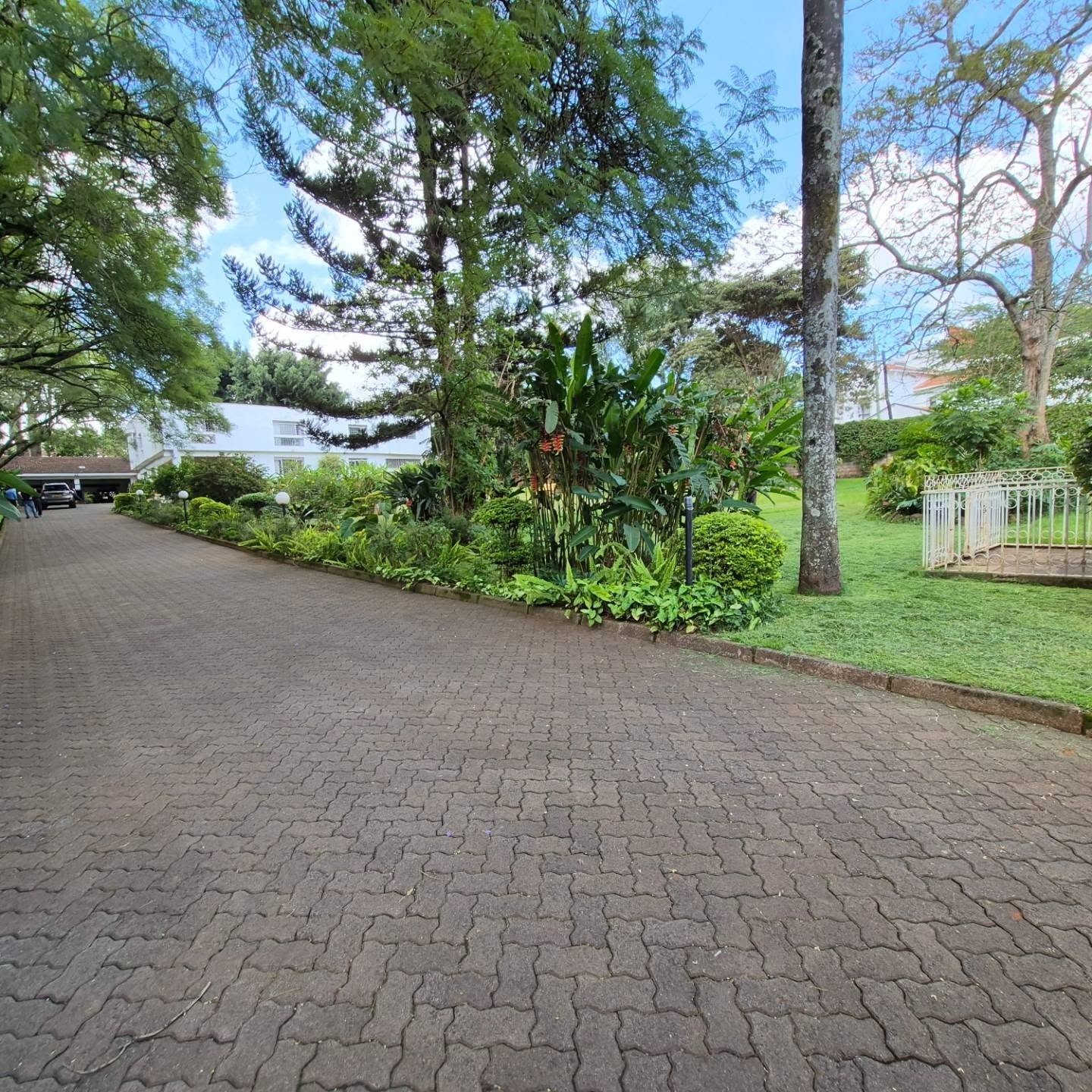 Land For Sale in Thigiri thumbnail 7