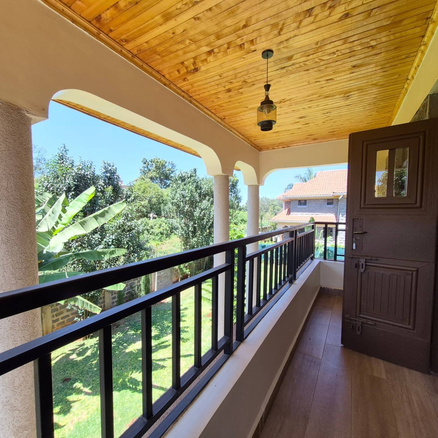 6 Bedroom House For Rent In Nairobi thumbnail 12