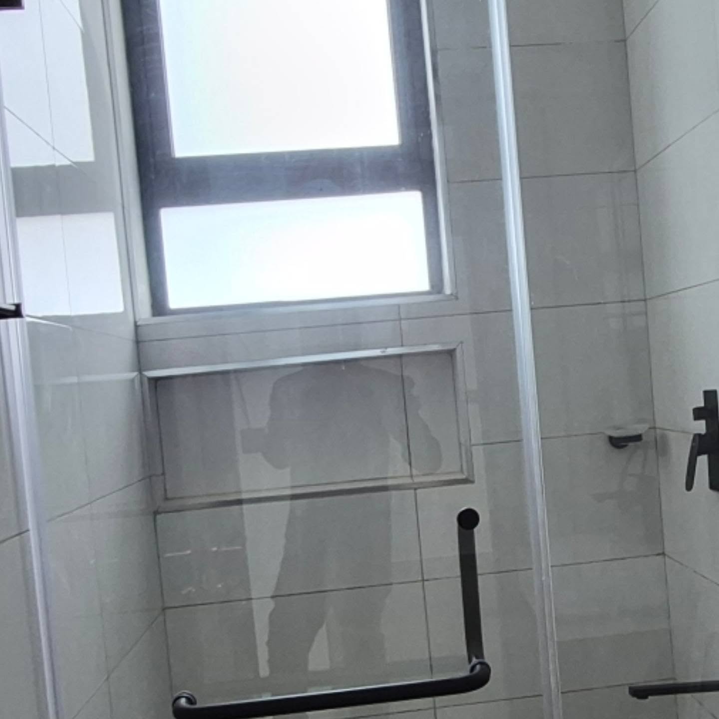 Spacious 2 & 3 bedroom plus dsq Apartments for rent thumbnail 16