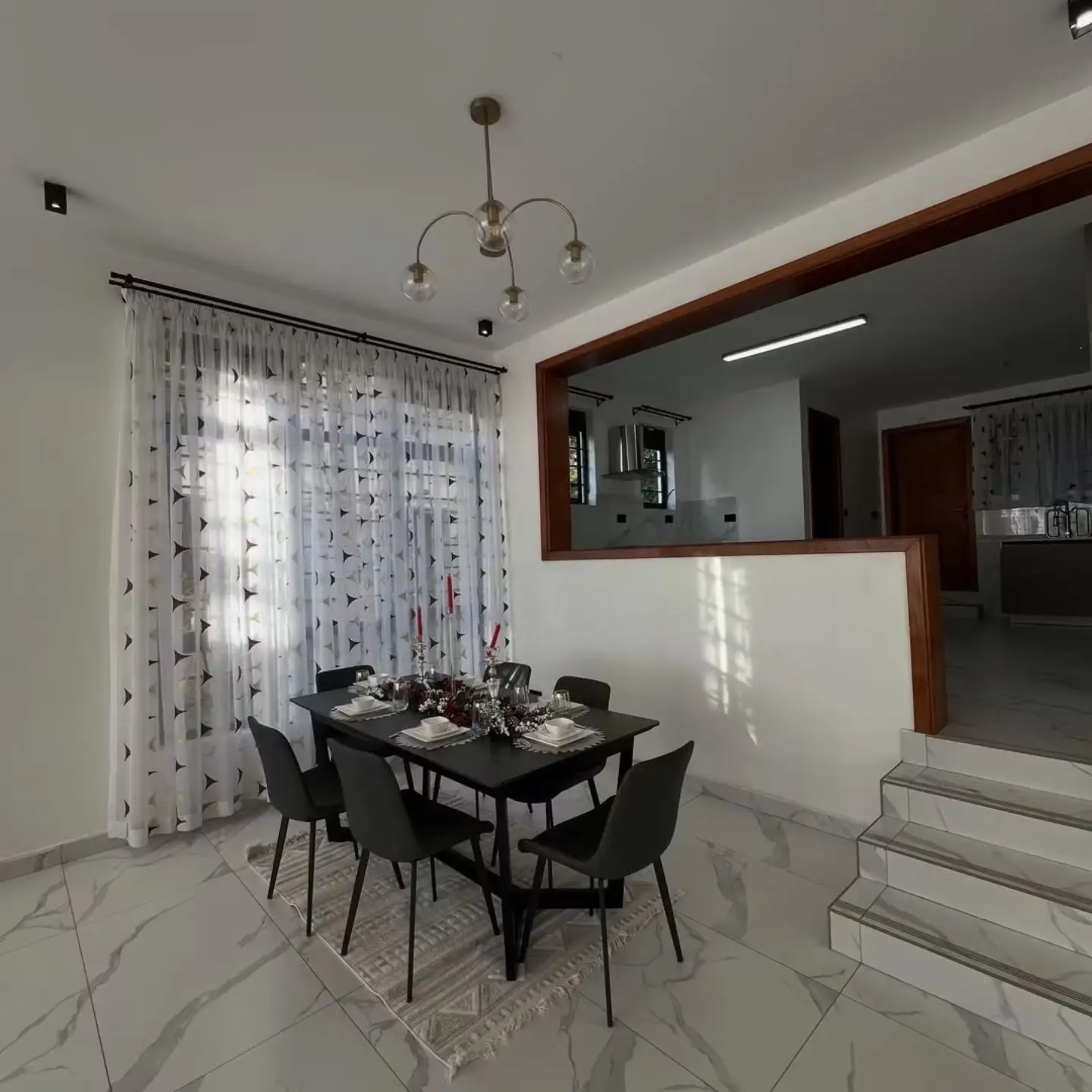 4, 5 & 6 Bedroom with Dsq Maisonettes for Sale thumbnail 2
