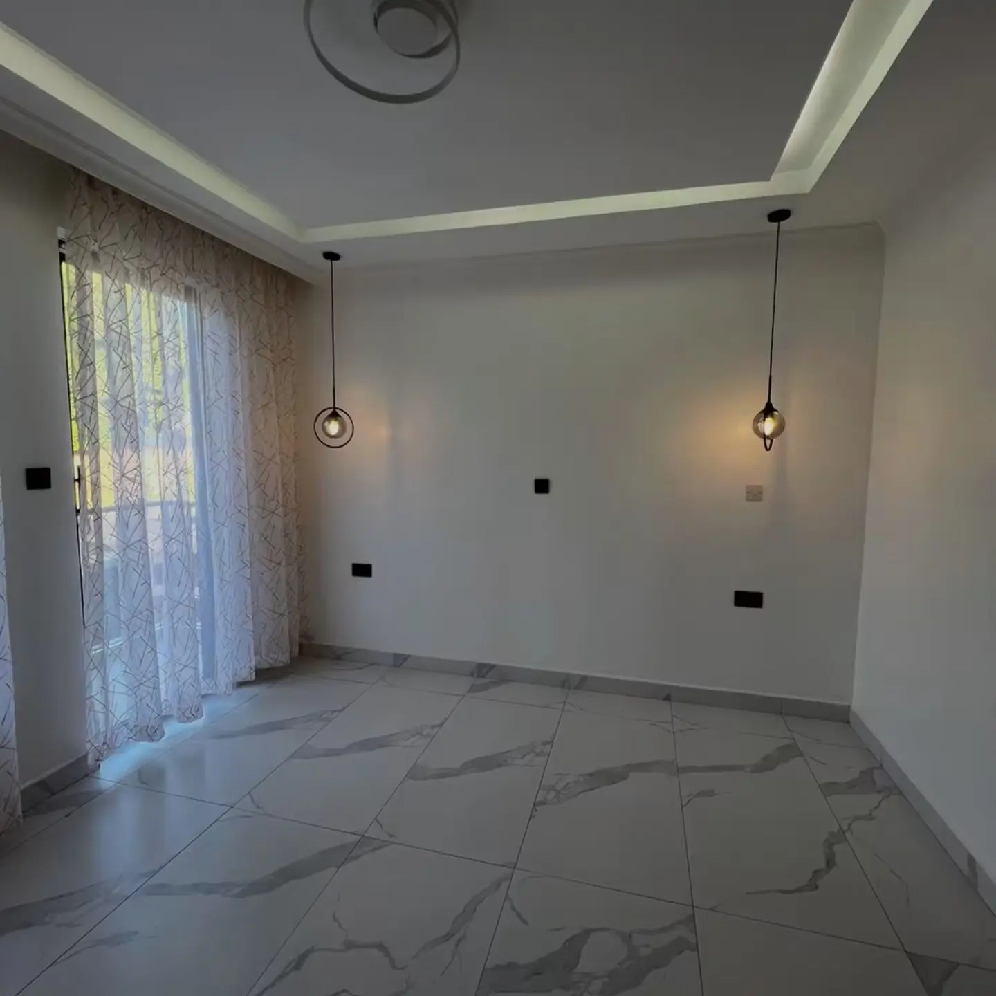 4, 5 & 6 Bedroom with Dsq Maisonettes for Sale thumbnail 7