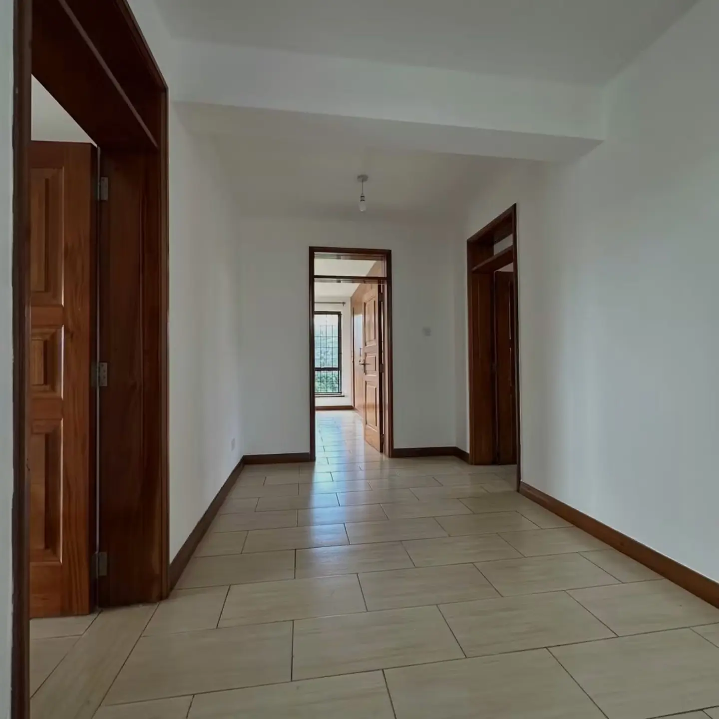 4 BEDROOM TOWNHOUSE FOR RENT thumbnail 13