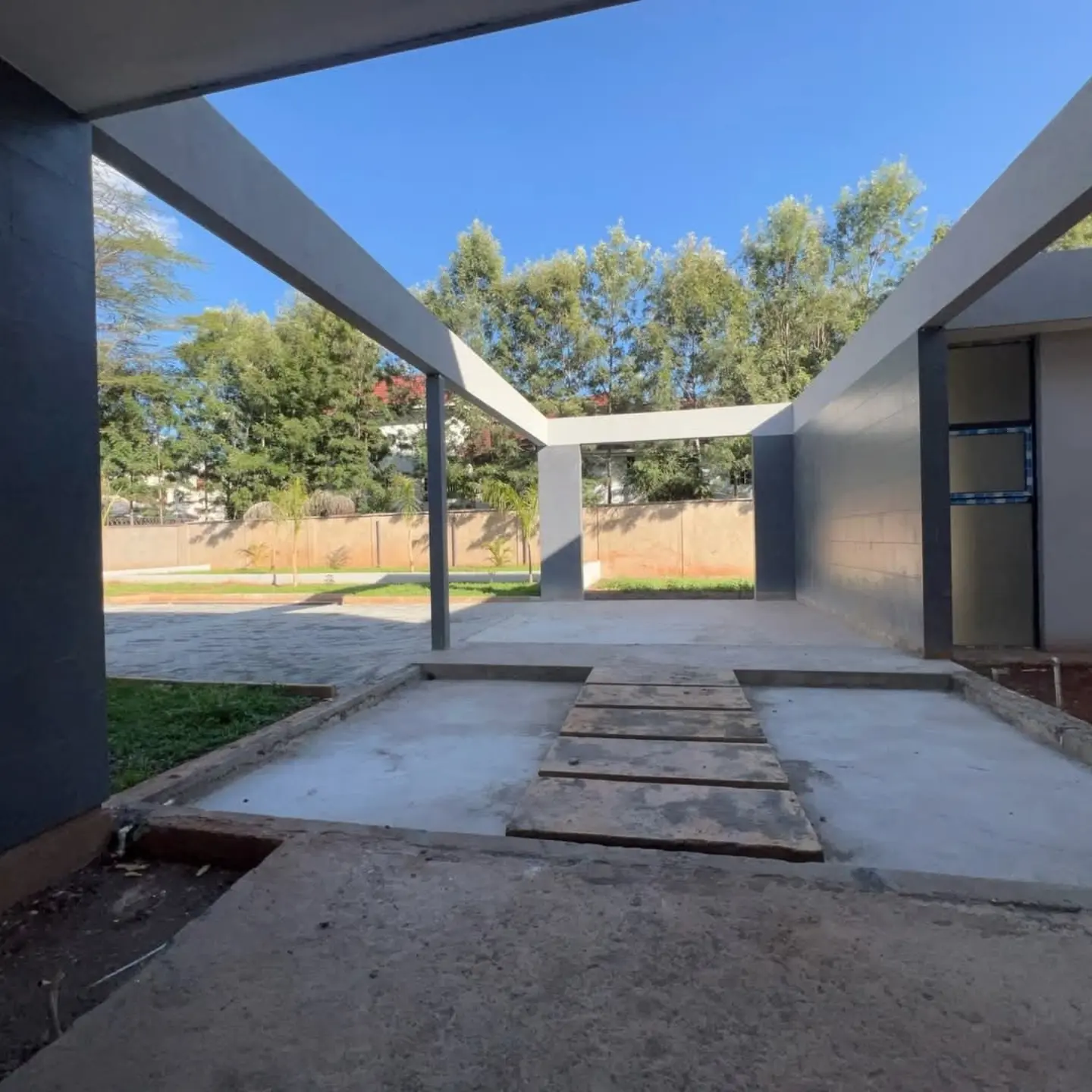 5 Bedroom Villas for Sale thumbnail 3