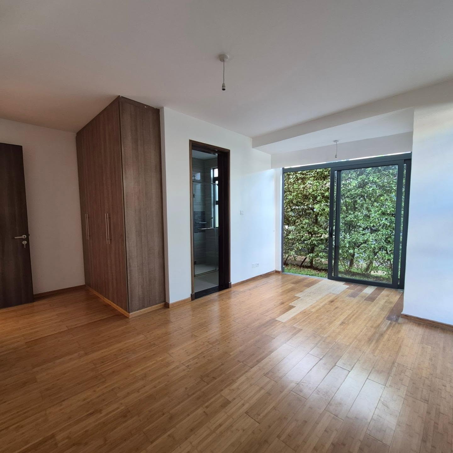 4 Bedroom House with DSQ for Sale thumbnail 9