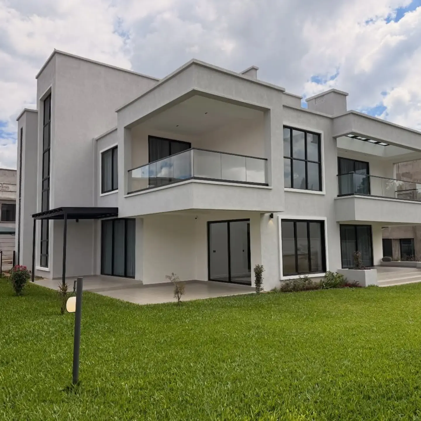 5 Bedroom villa for sale in Runda thumbnail 2