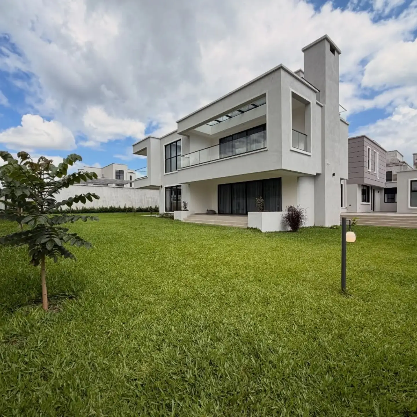 5 Bedroom villa for sale in Runda thumbnail 3